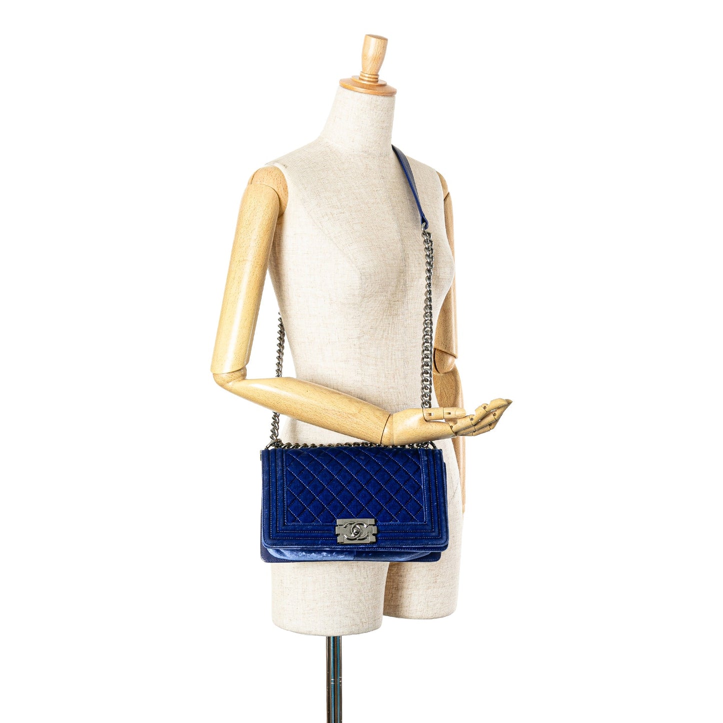 Chanel Medium Quilted Velvet Boy Flap Blue