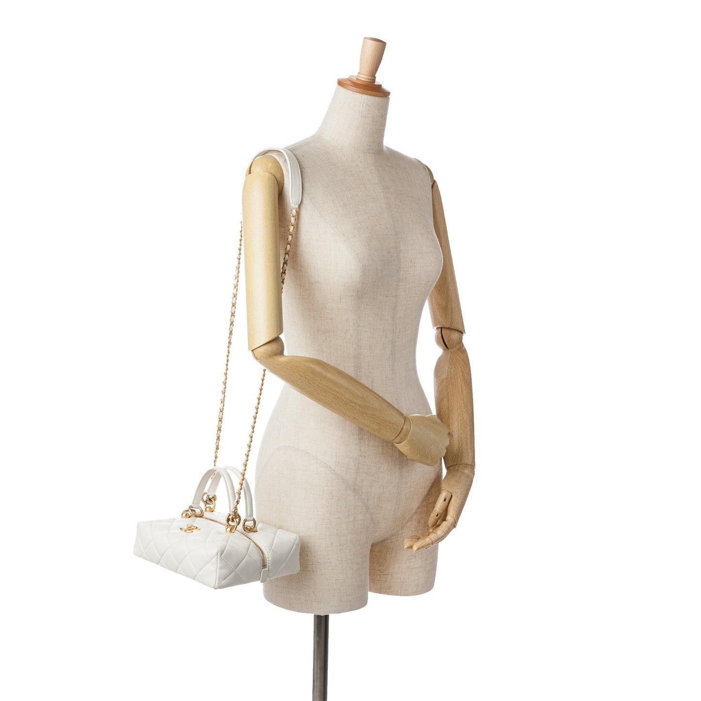Chanel Métiers d'Art CC Quilted Lambskin Box with Top Handle Bag White