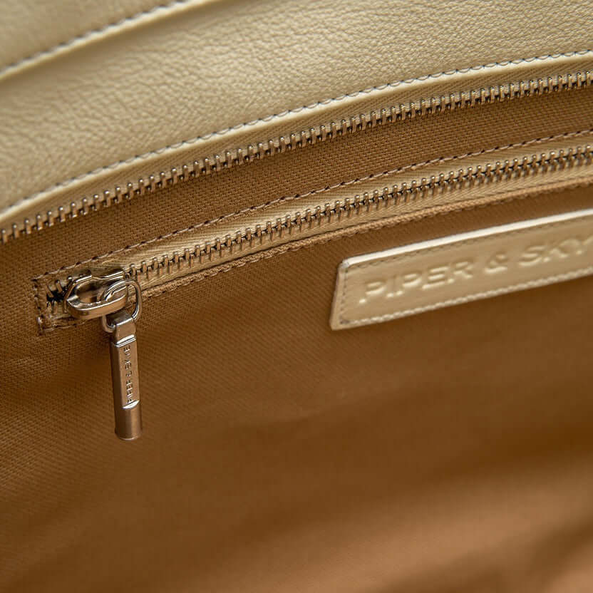 Rio Beach Bag - Clay White Pirarucu and Camel Raffia