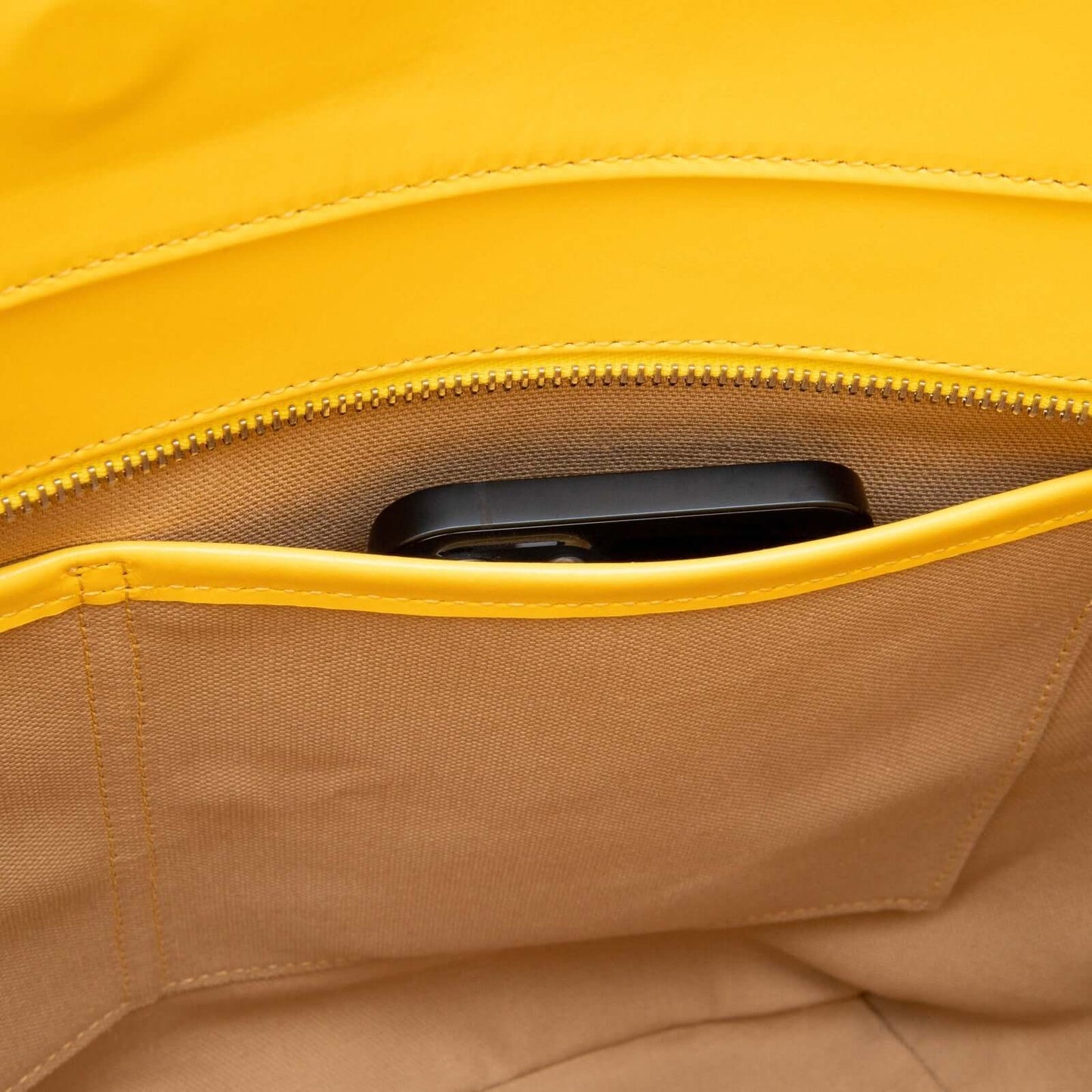 Rio Beach Bag - Honey Yellow Pirarucu & Camel Raffia