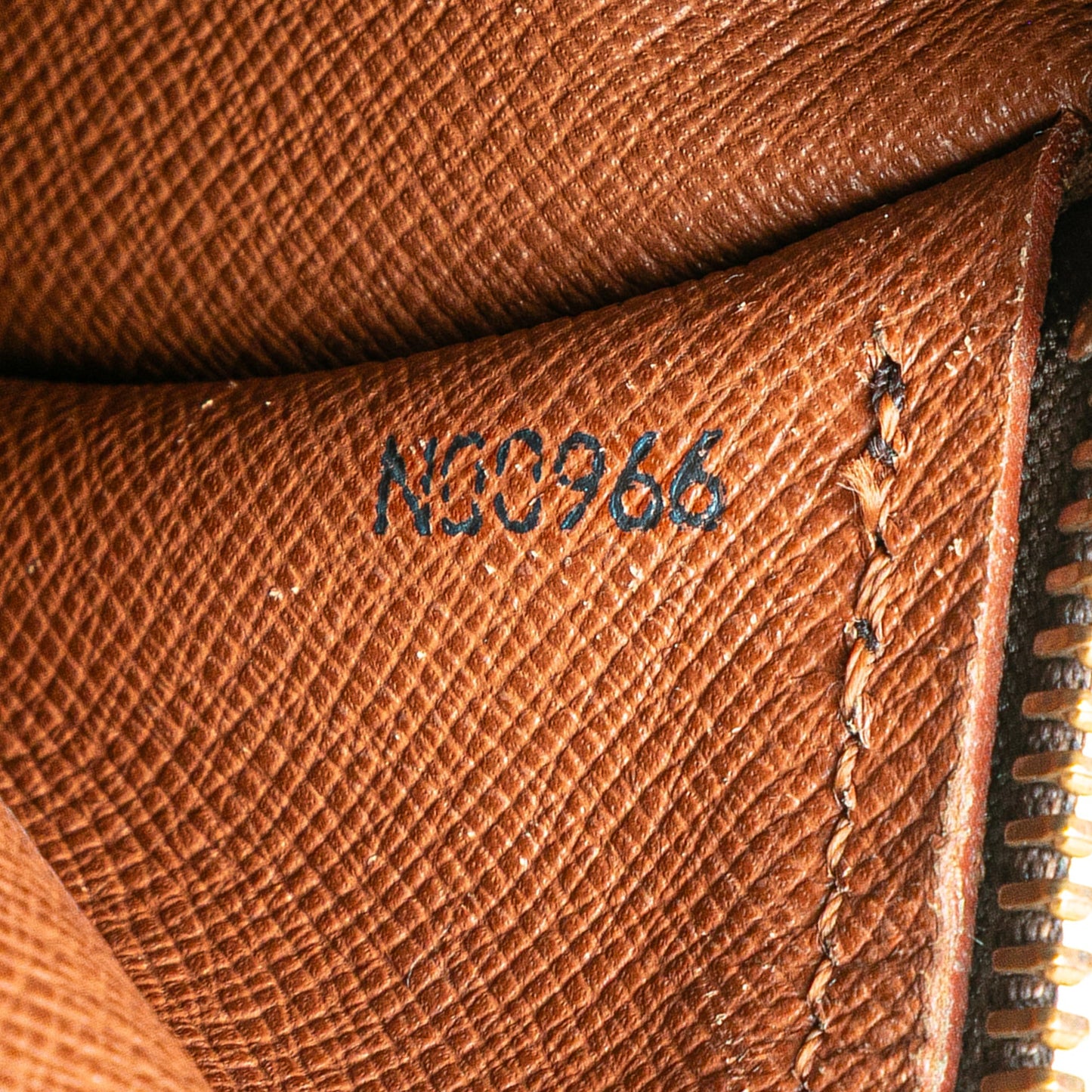 Louis Vuitton Monogram Papillon 26 Brown