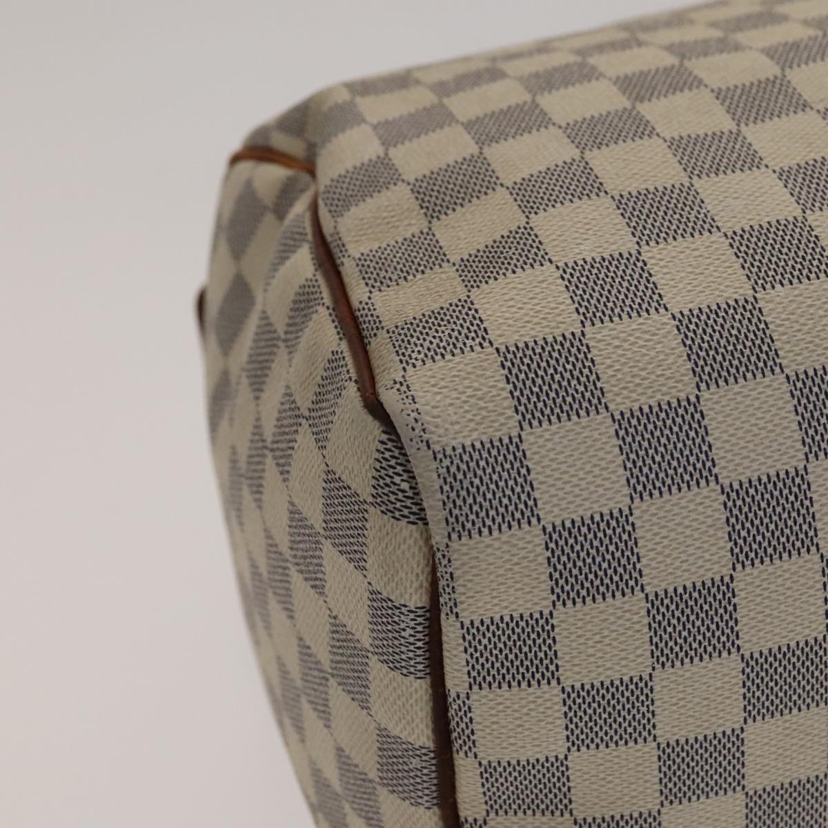 Louis Vuitton Speedy 35 Canva white