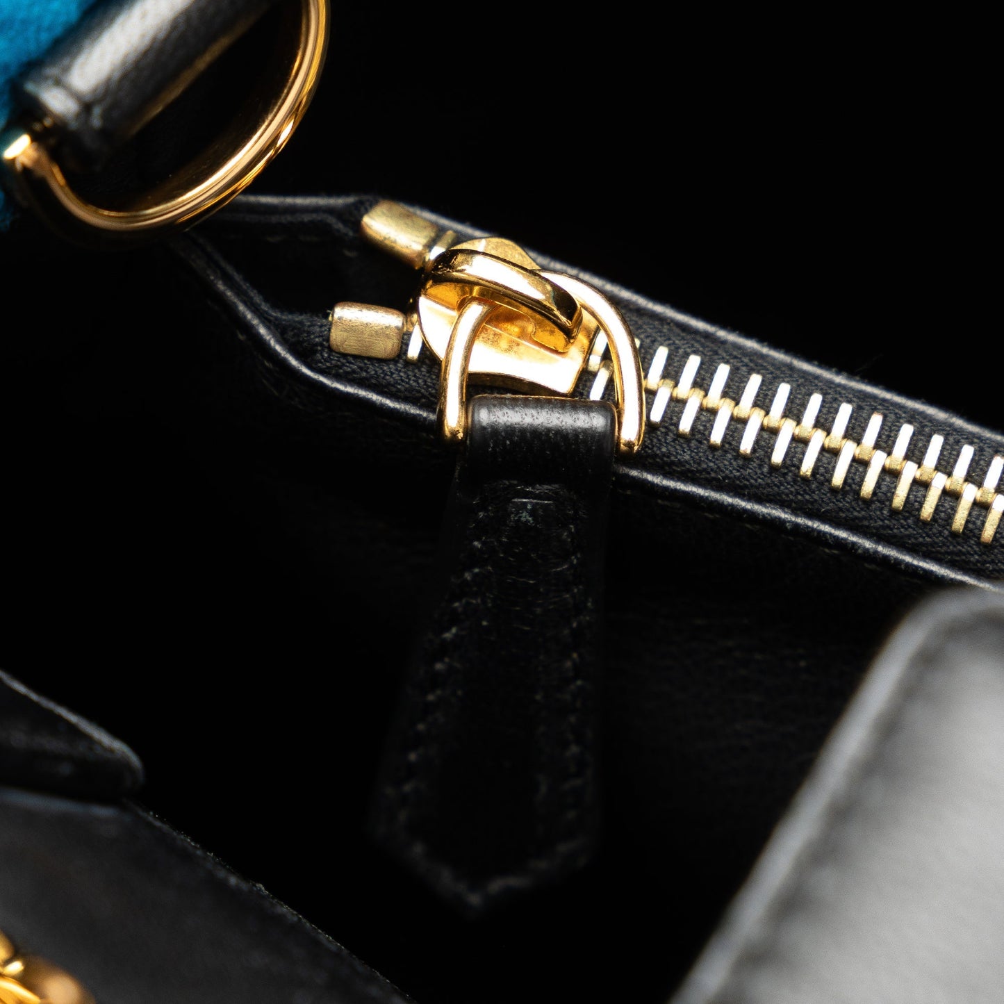 Fendi Medium Shearling 2Jours Blue