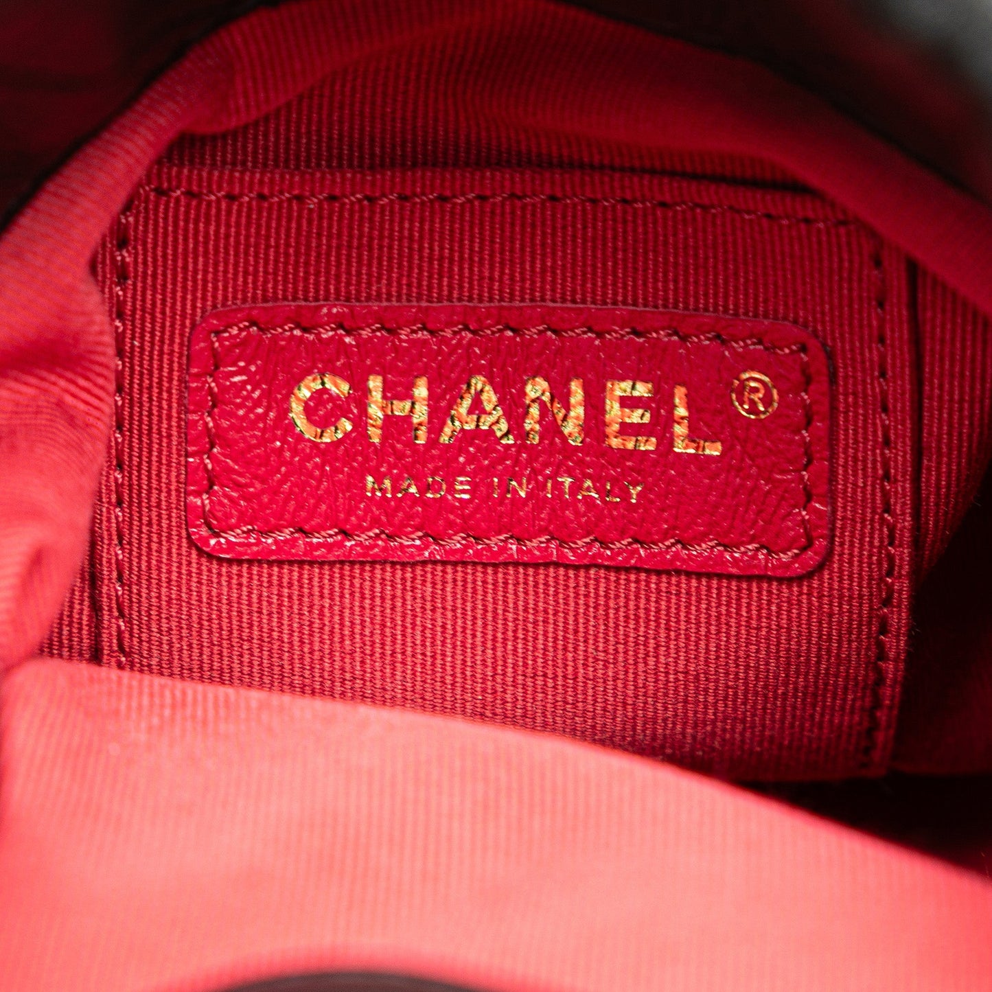 Chanel Quilted Lambskin Pearl Crown Drawstring Bucket Bag Black