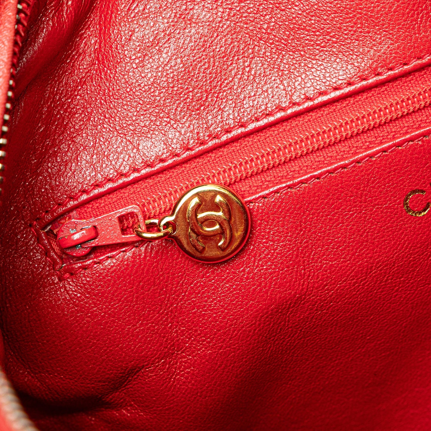 Chanel CC Quilted Caviar Chain Camera Bag Red