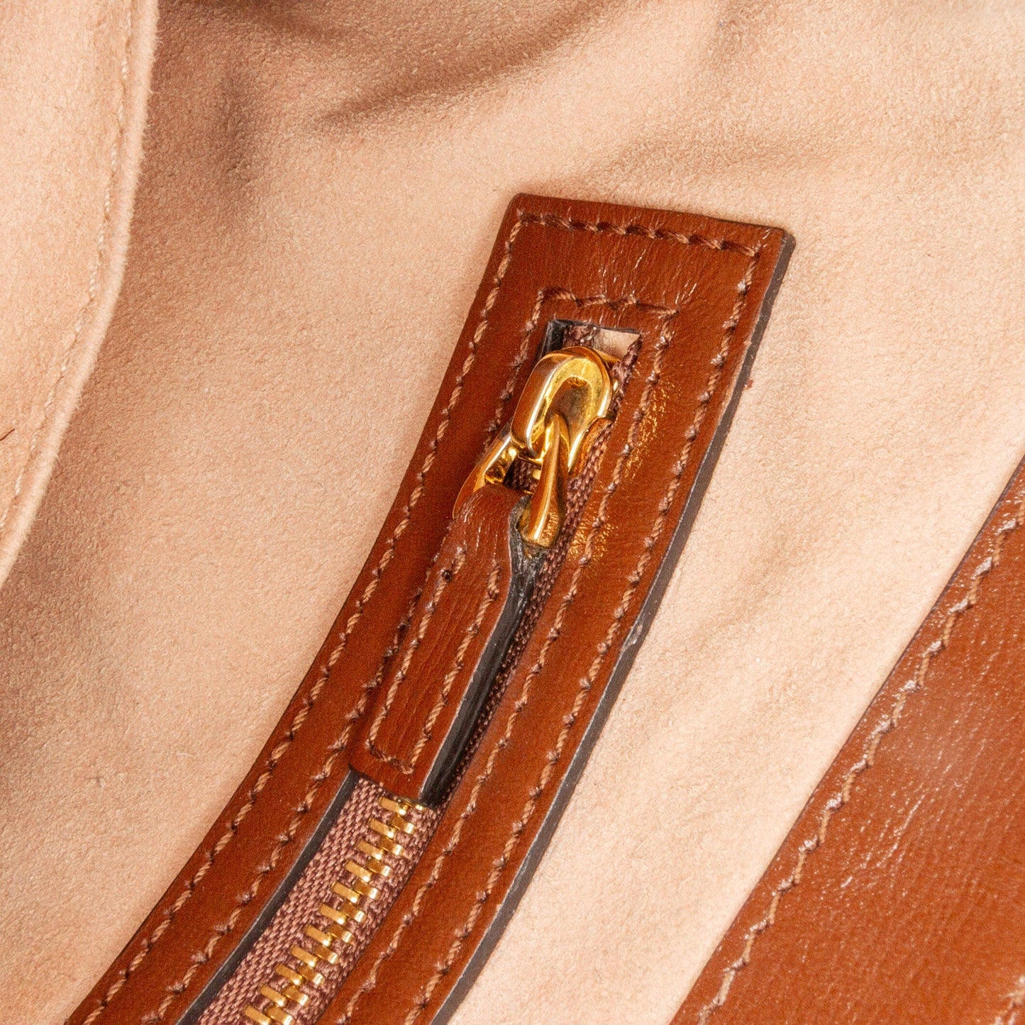 Gucci Small GG Supreme Jackie 1961 Crossbody Brown