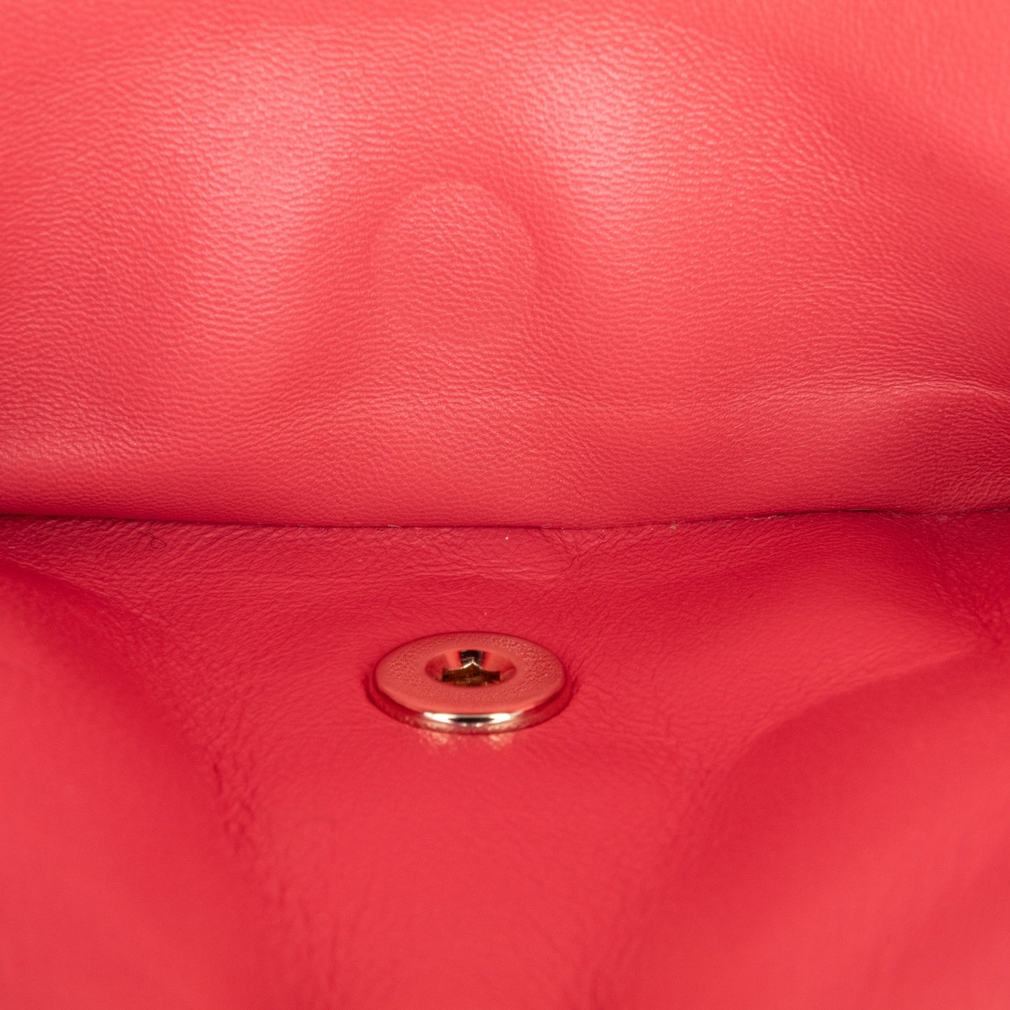 Chanel Medium Classic Chevron Lambskin Double Flap Pink