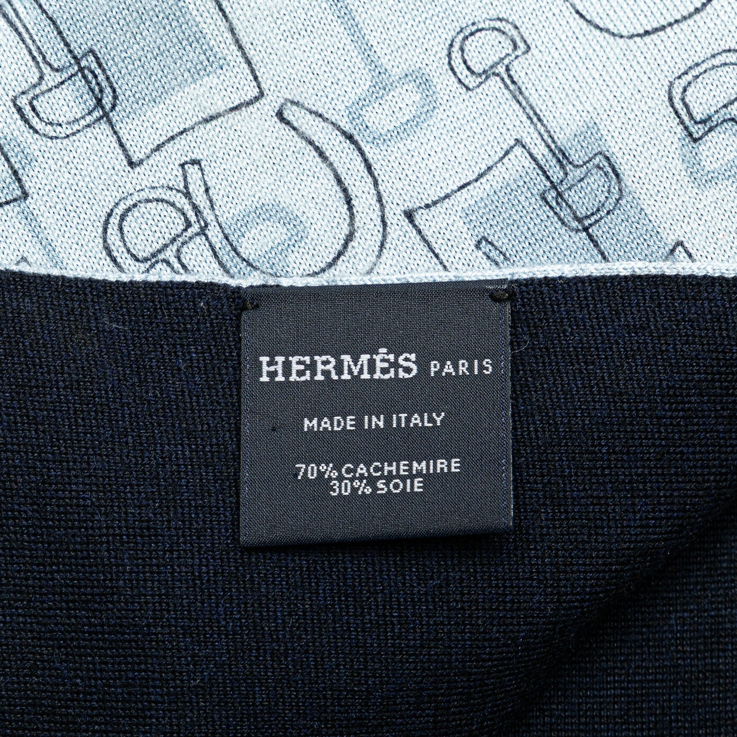 Hermès Printed Cashmere Silk Stole Scarf Blue