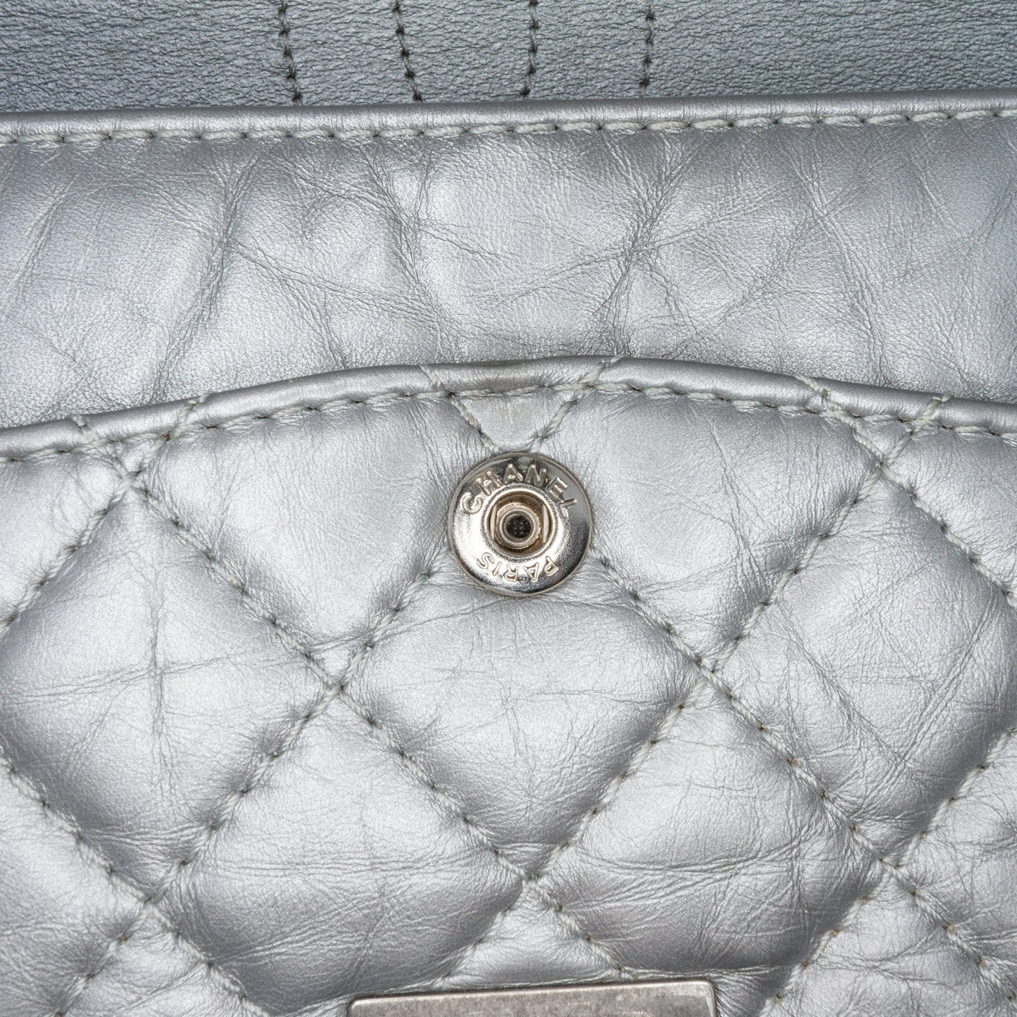 Chanel Reissue 2.55 Aged Calfskin Flap 225 Silver