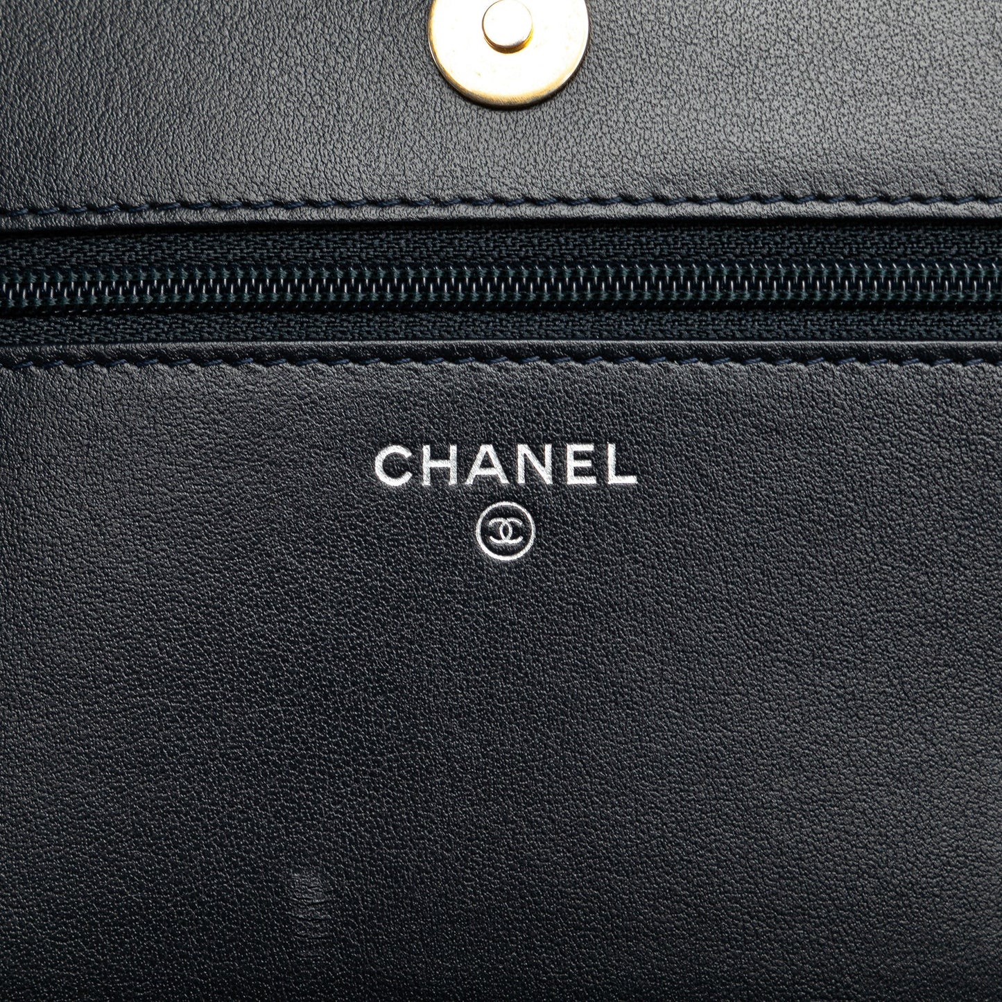 Chanel Quilted Aged Calfskin Gabrielle Wallet On Chain Black