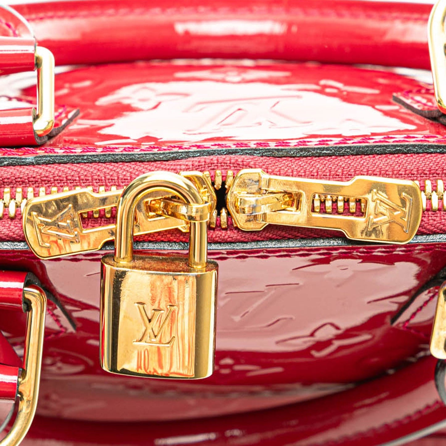 Louis Vuitton Monogram Vernis Alma BB Red
