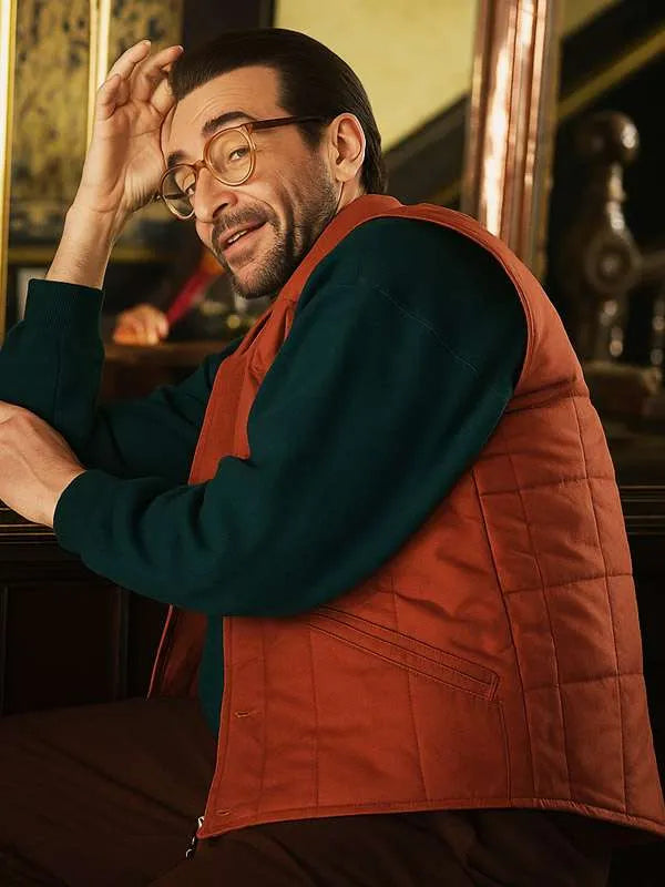 Vinnie Brassic S07 Red Vest