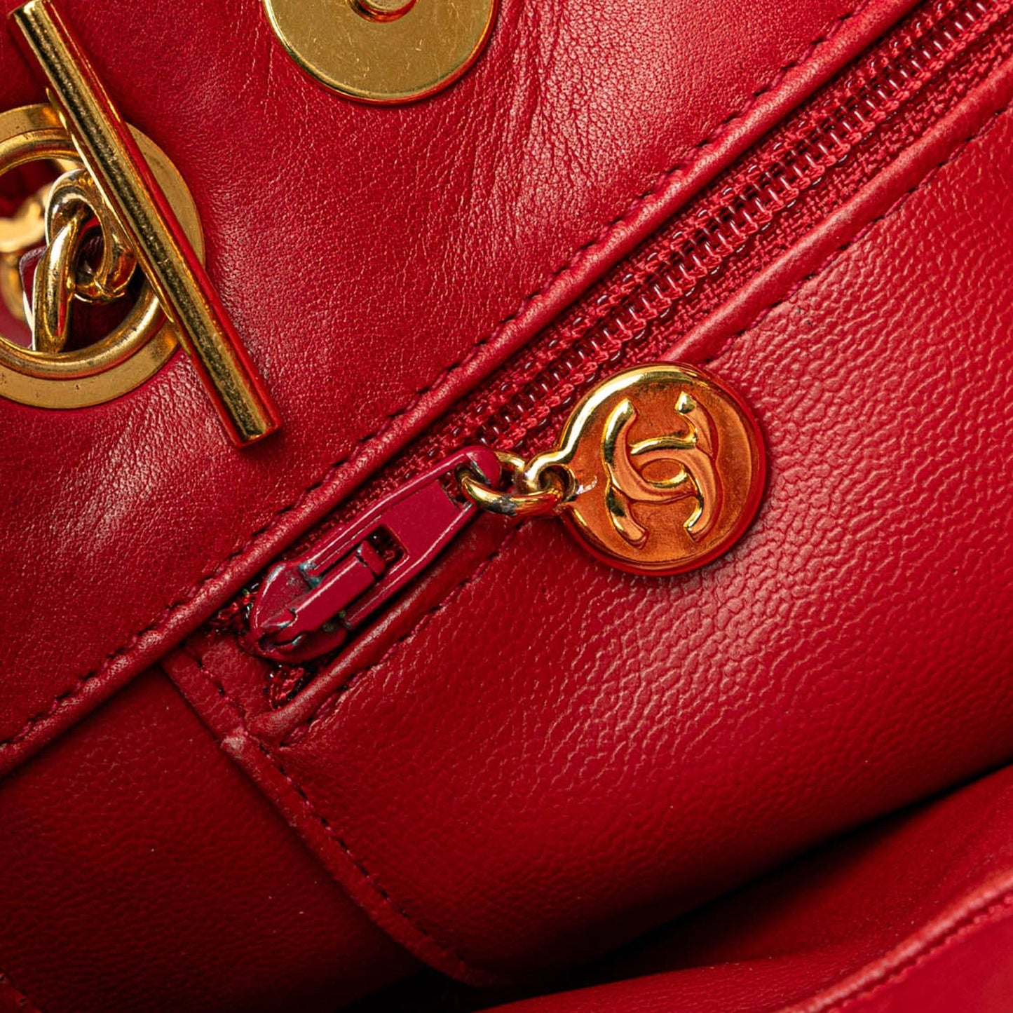 Chanel CC Lambskin Chain Tote Red