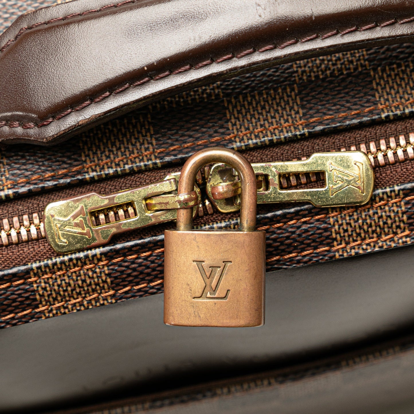 Louis Vuitton Damier Ebene Porte Ordinateur Sabana Brown