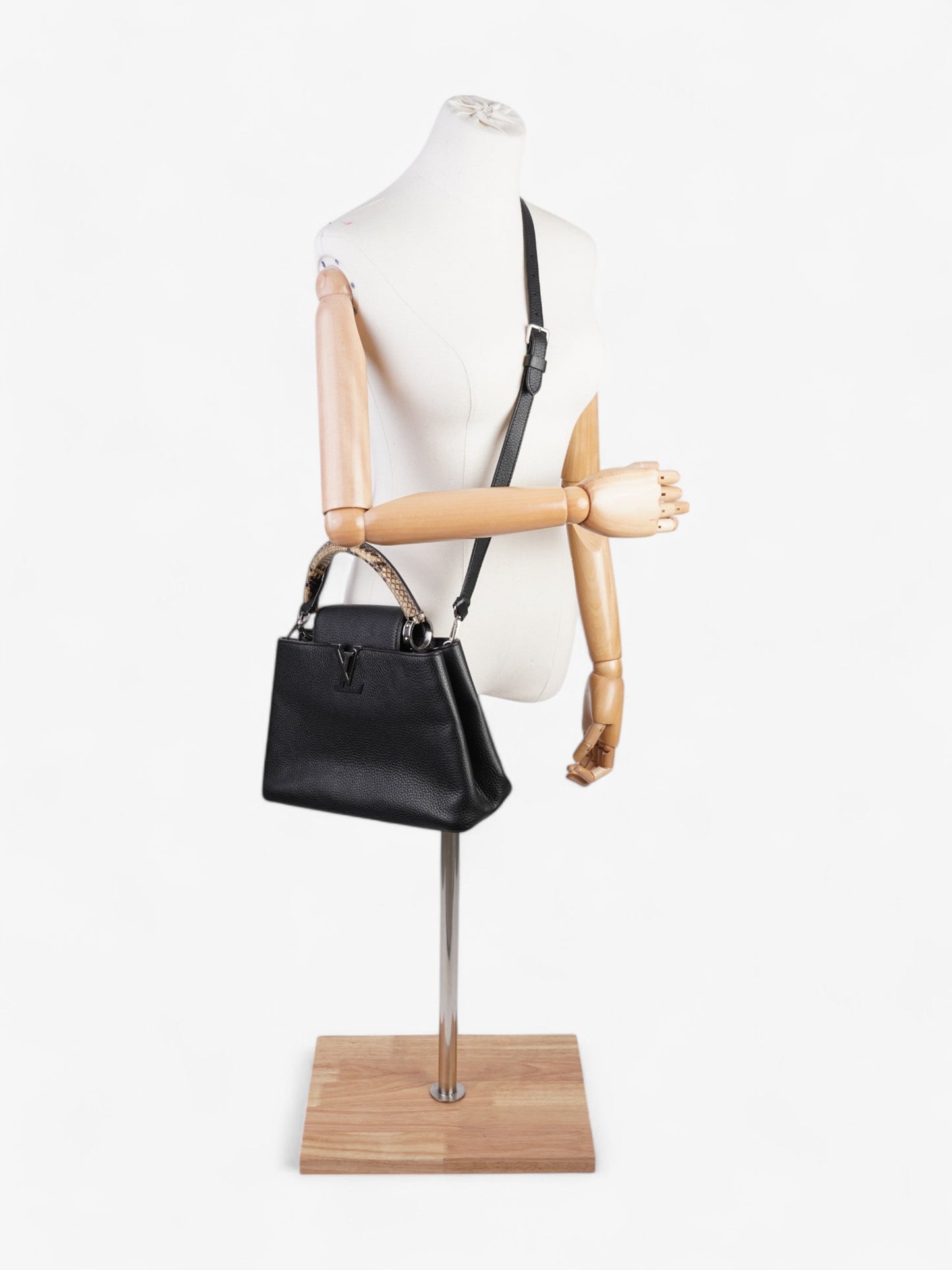 Louis Vuitton Capucines Black / Python Taurillon Leather MM