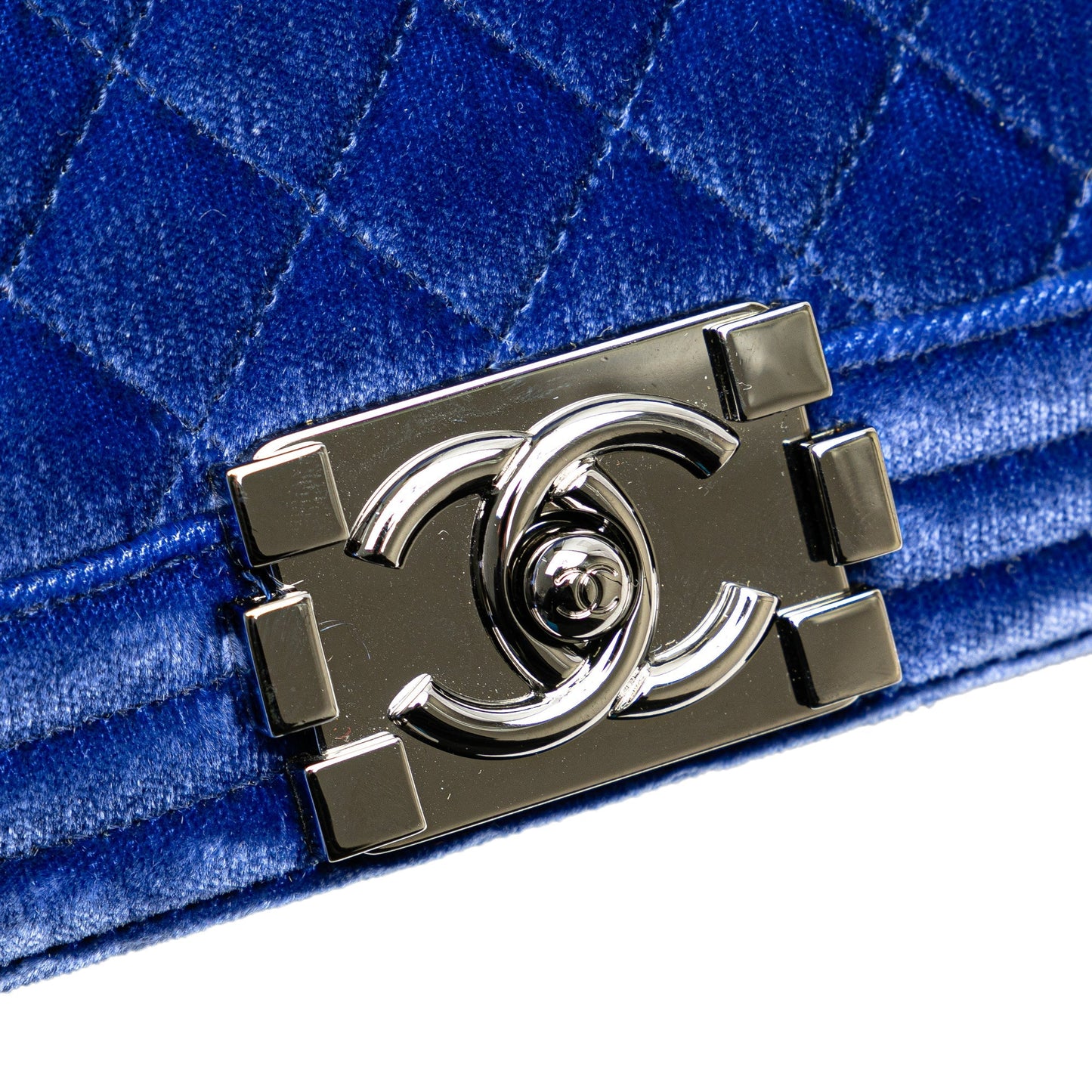 Chanel Medium Quilted Velvet Boy Flap Blue