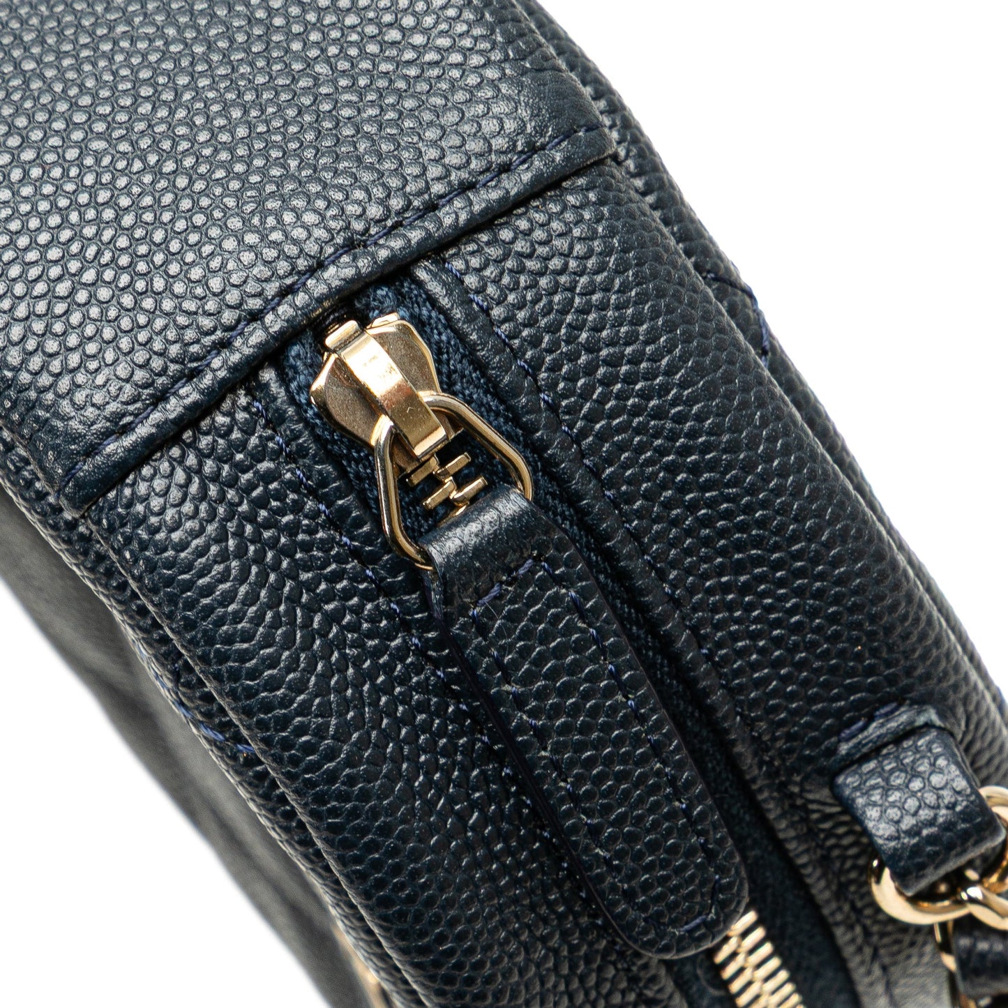 Chanel CC Quilted Caviar Round Clutch With Chain Blue