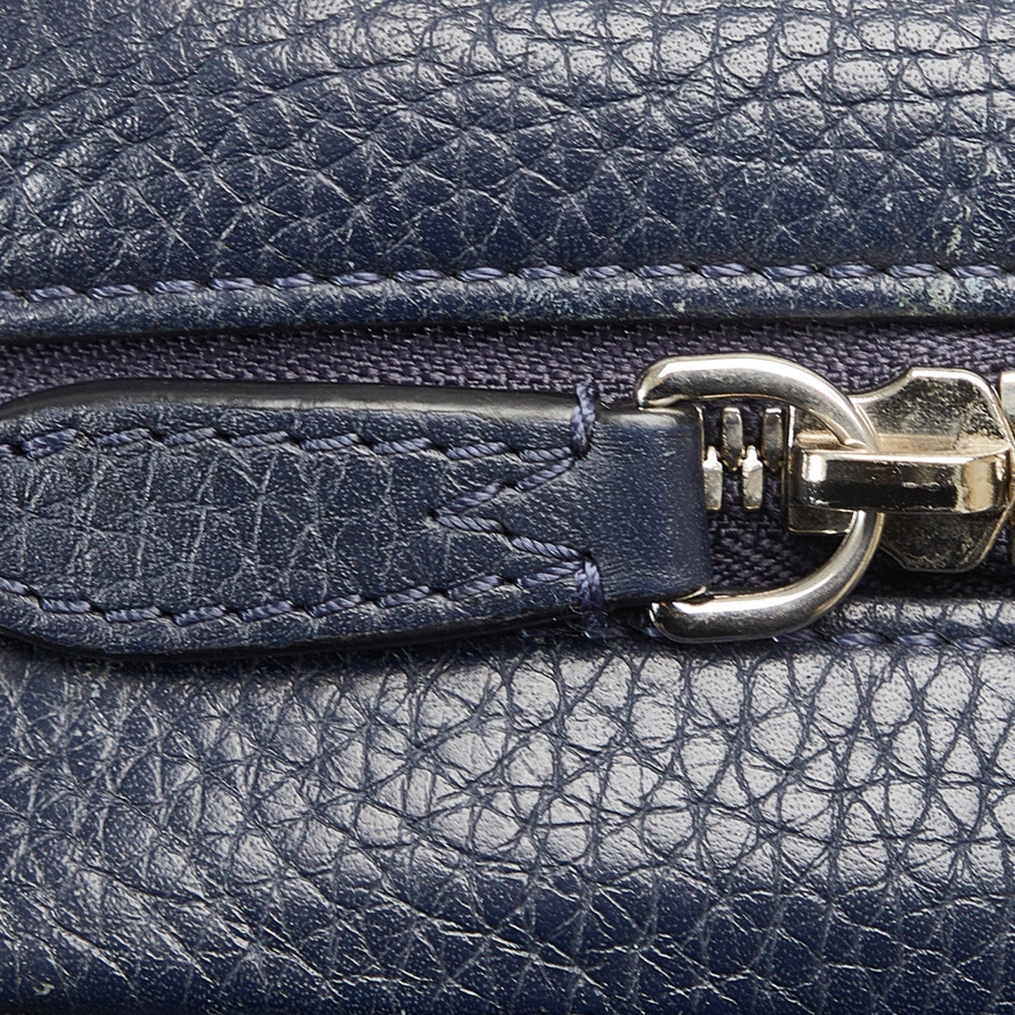 Louis Vuitton Taurillon Danube LV Circle  PM Blue