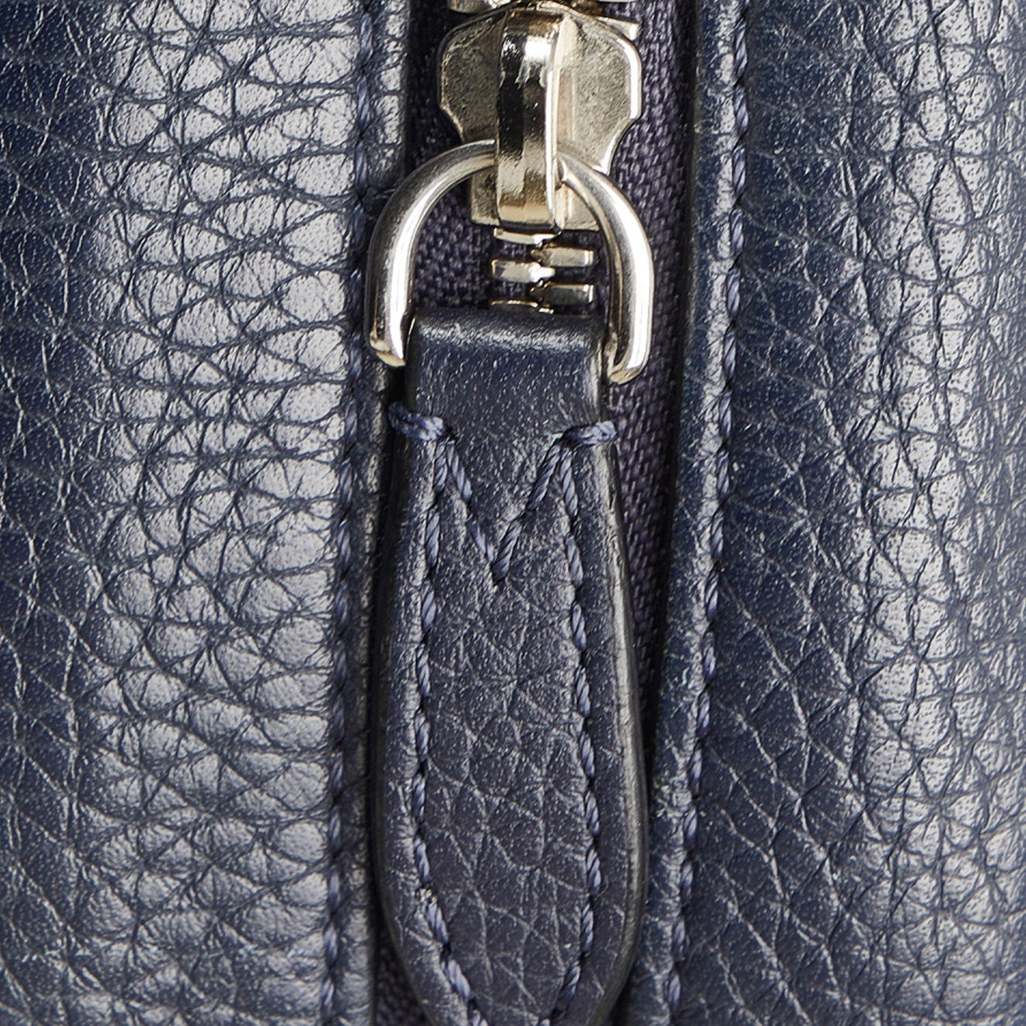 Louis Vuitton Taurillon Danube LV Circle  PM Blue