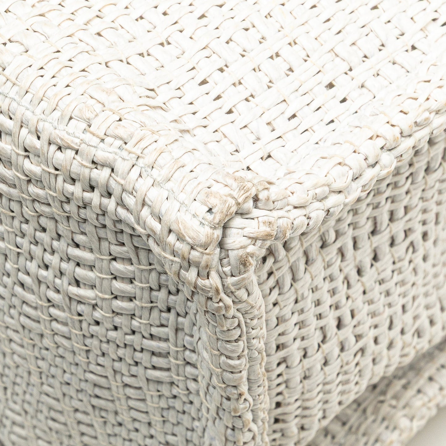 Hermès Woven Straw Bora Bora PM Tote White