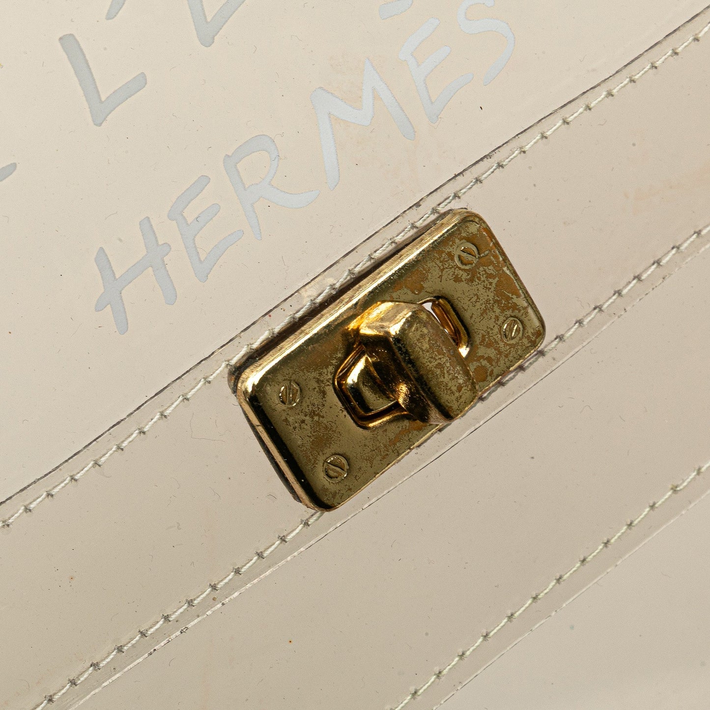 Hermès Vinyl Souvenir De L'Exposition Kelly Handbag White