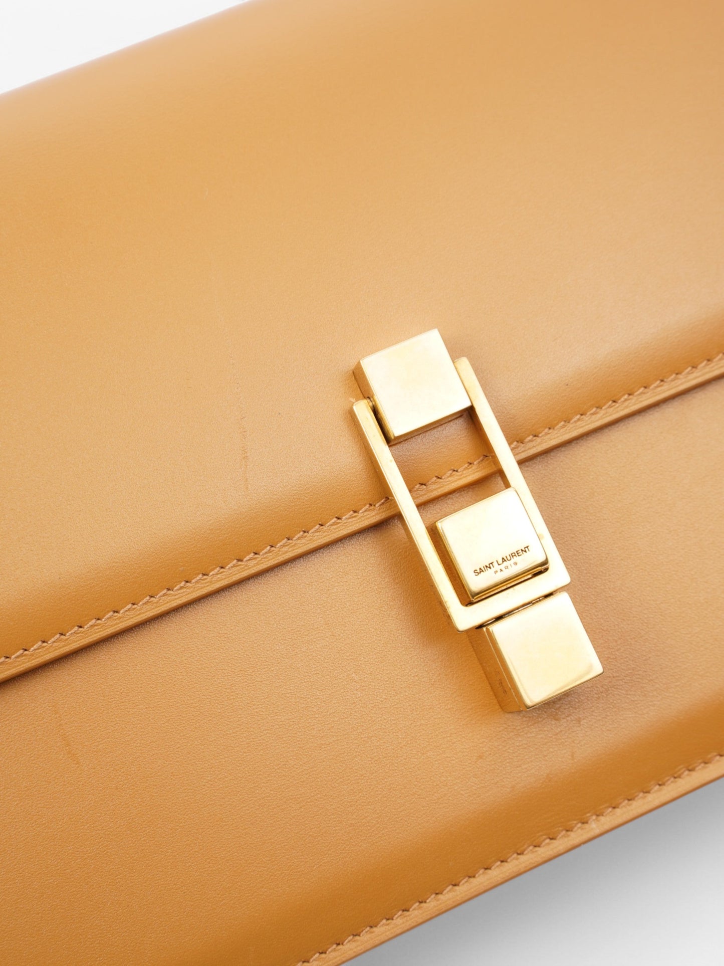 Saint Laurent Le CarrÃ© Caramel Leather Medium