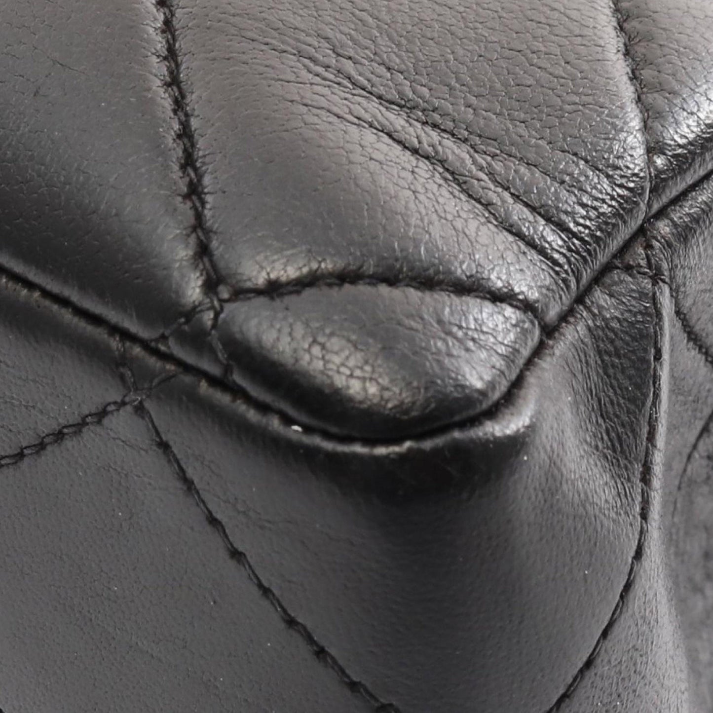 Chanel Jumbo Classic Lambskin Single Flap Black