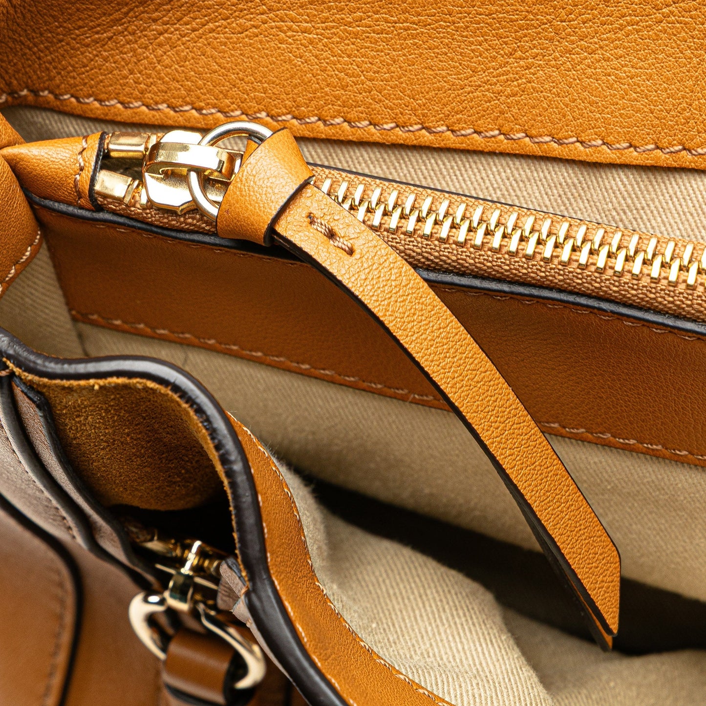 Chloé Small Leather Faye Day Satchel Brown