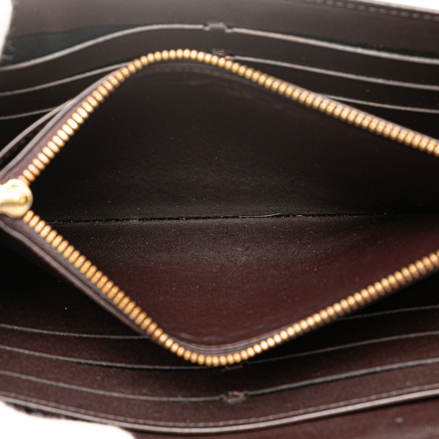 Louis Vuitton Monogram Vernis Sarah Wallet NM Purple