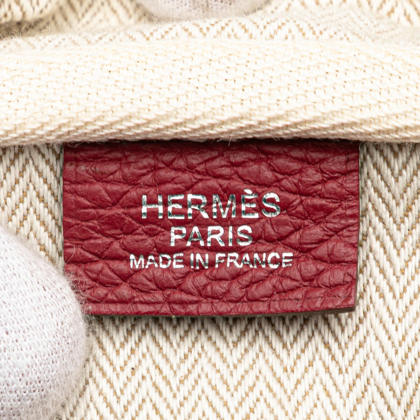 Hermès Clemence Victoria II 35 Red
