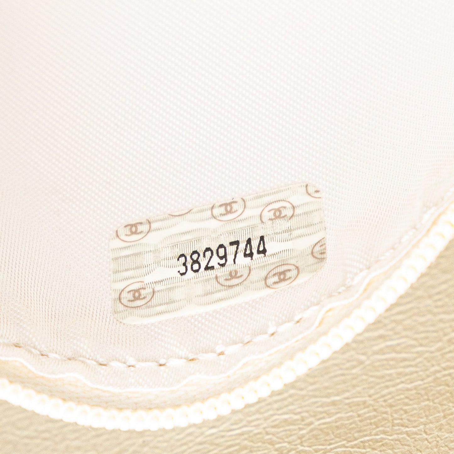Chanel Quilted Caviar CC Camera Bag White