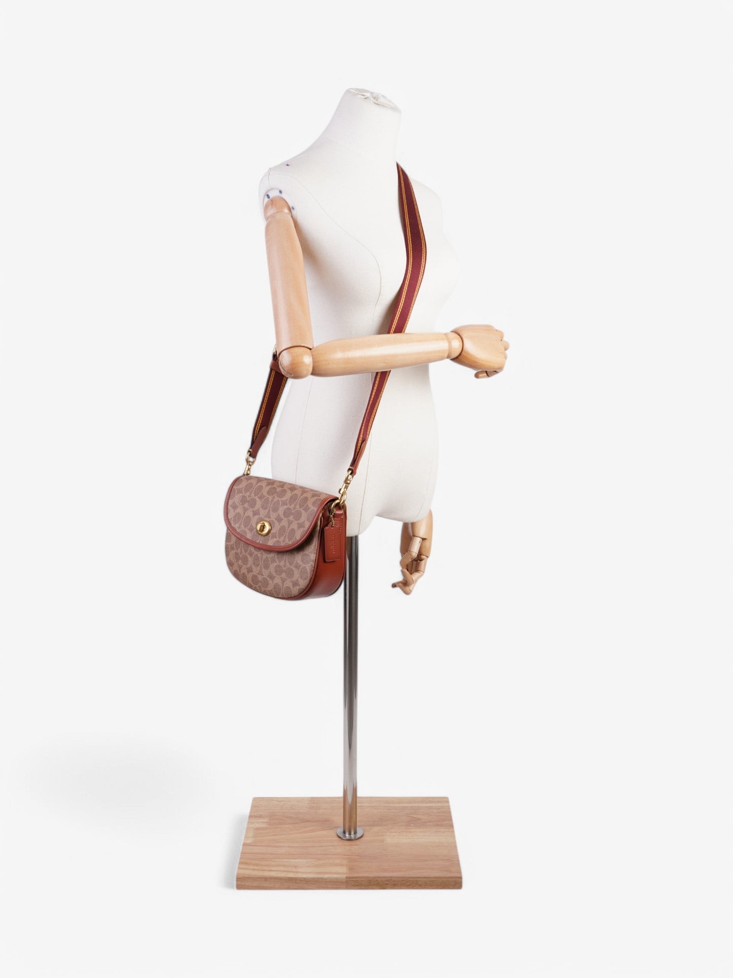 Coach Coach Willow Saddle Handbag Brown / Red Coated Canvas