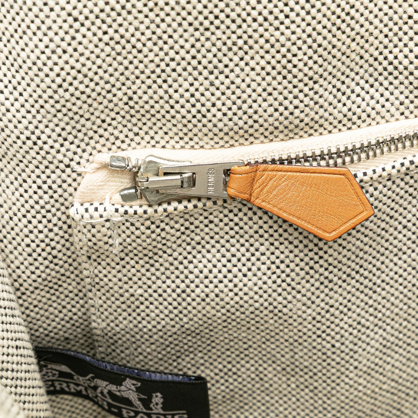 Hermès Fourre Tout Besace PM Gray
