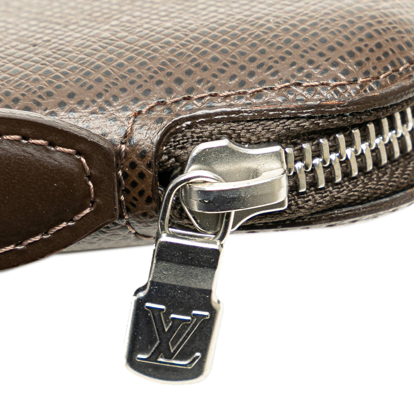 Louis Vuitton Taiga Atoll Organizer Brown