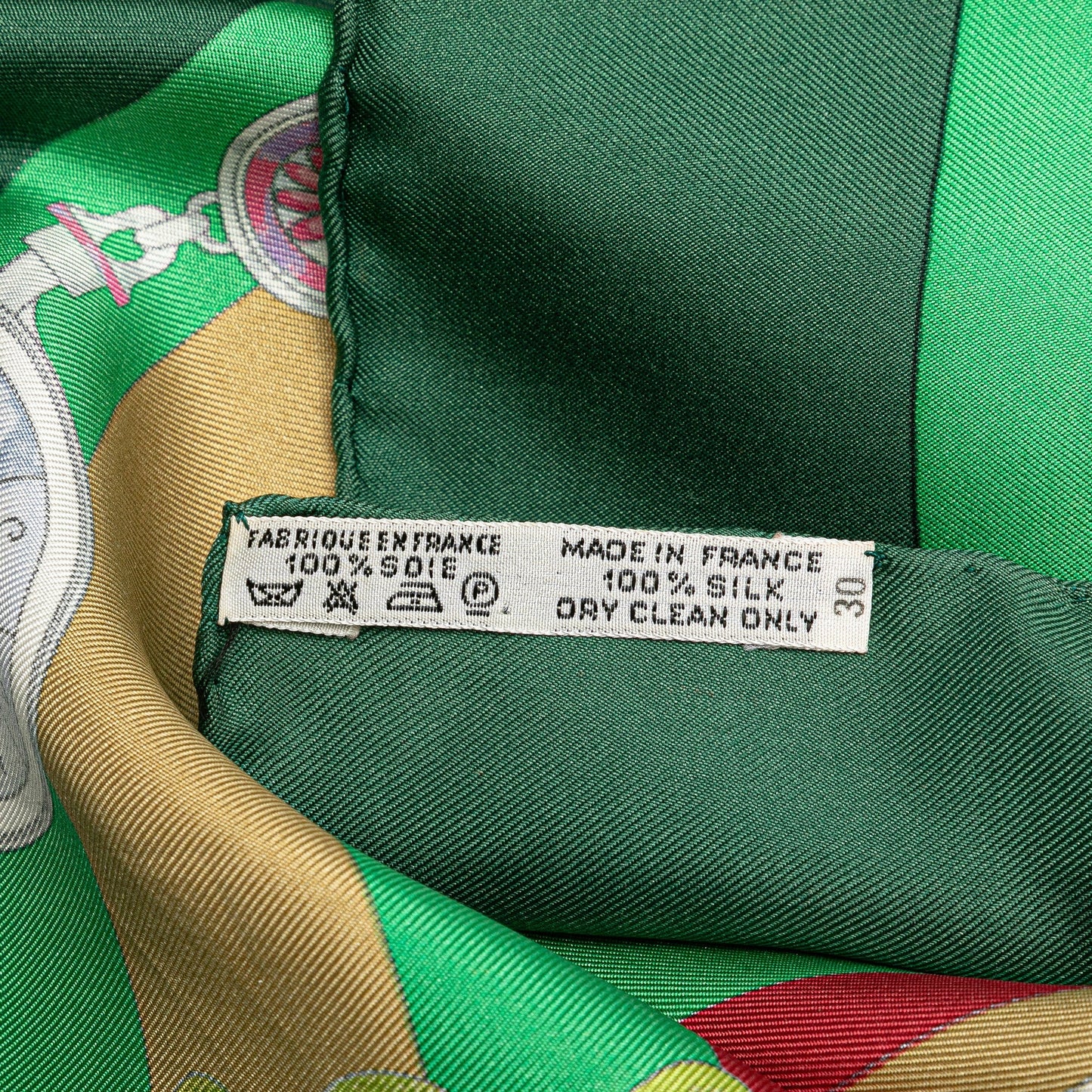 Sattars Parmi les Fleurs Je Compte les Heures Silk Scarf Green