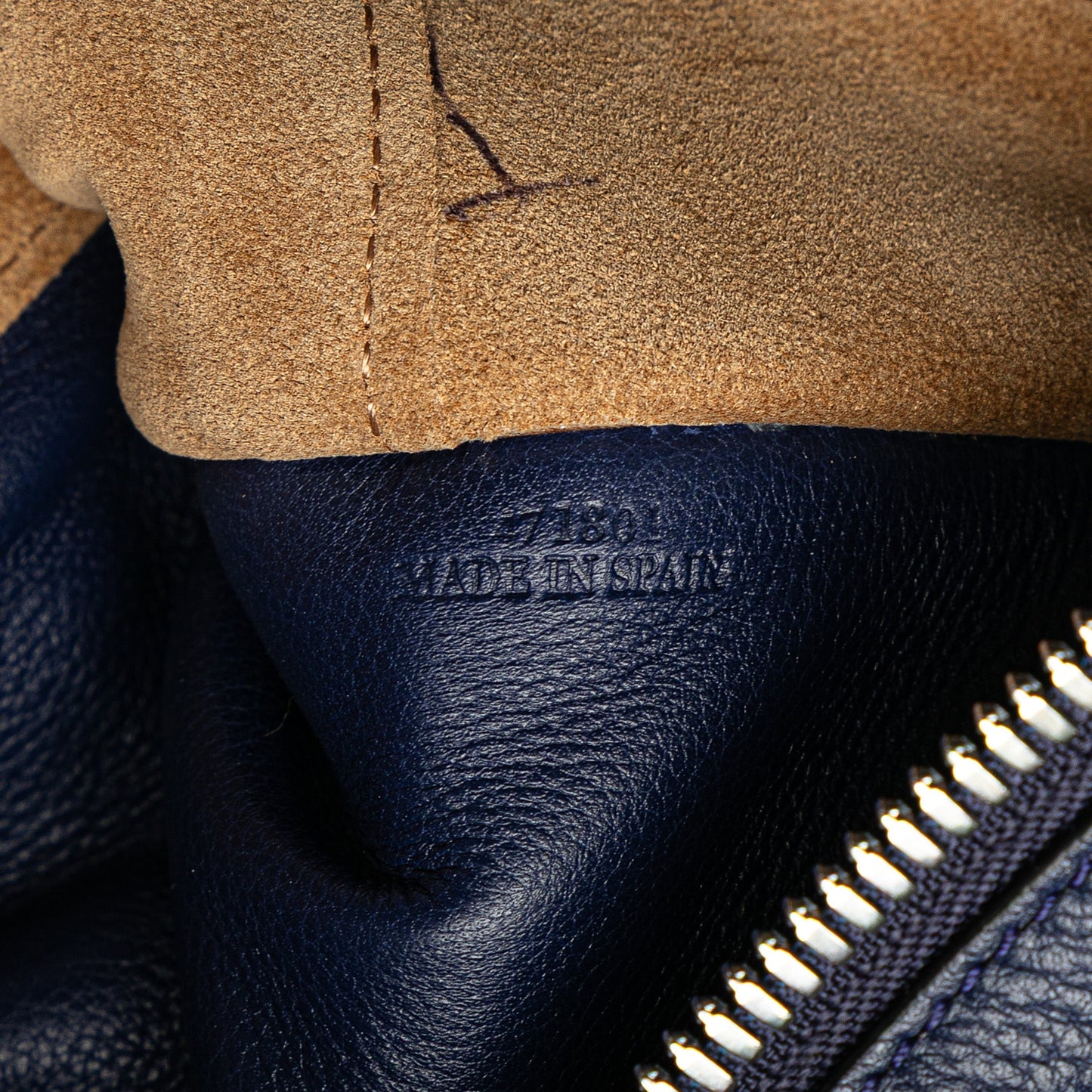 LOEWE Leather Amazona 28 Blue
