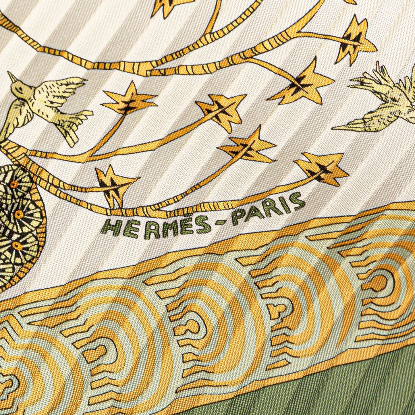 Sattars Les Legendes de L Arbre Pleated Silk Scarf Green
