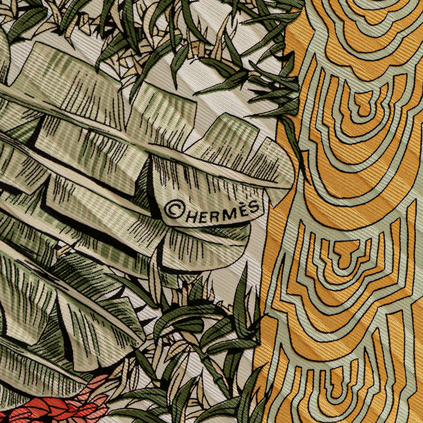Sattars Les Legendes de L Arbre Pleated Silk Scarf Green