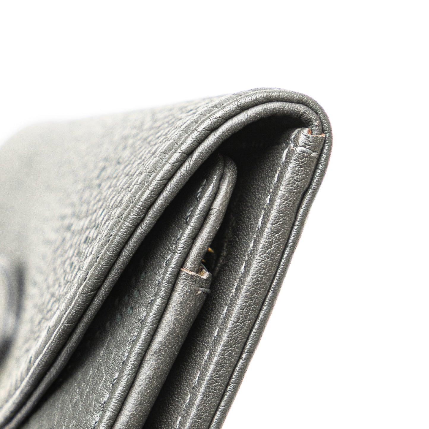 Louis Vuitton Mahina Amelia Wallet Gray