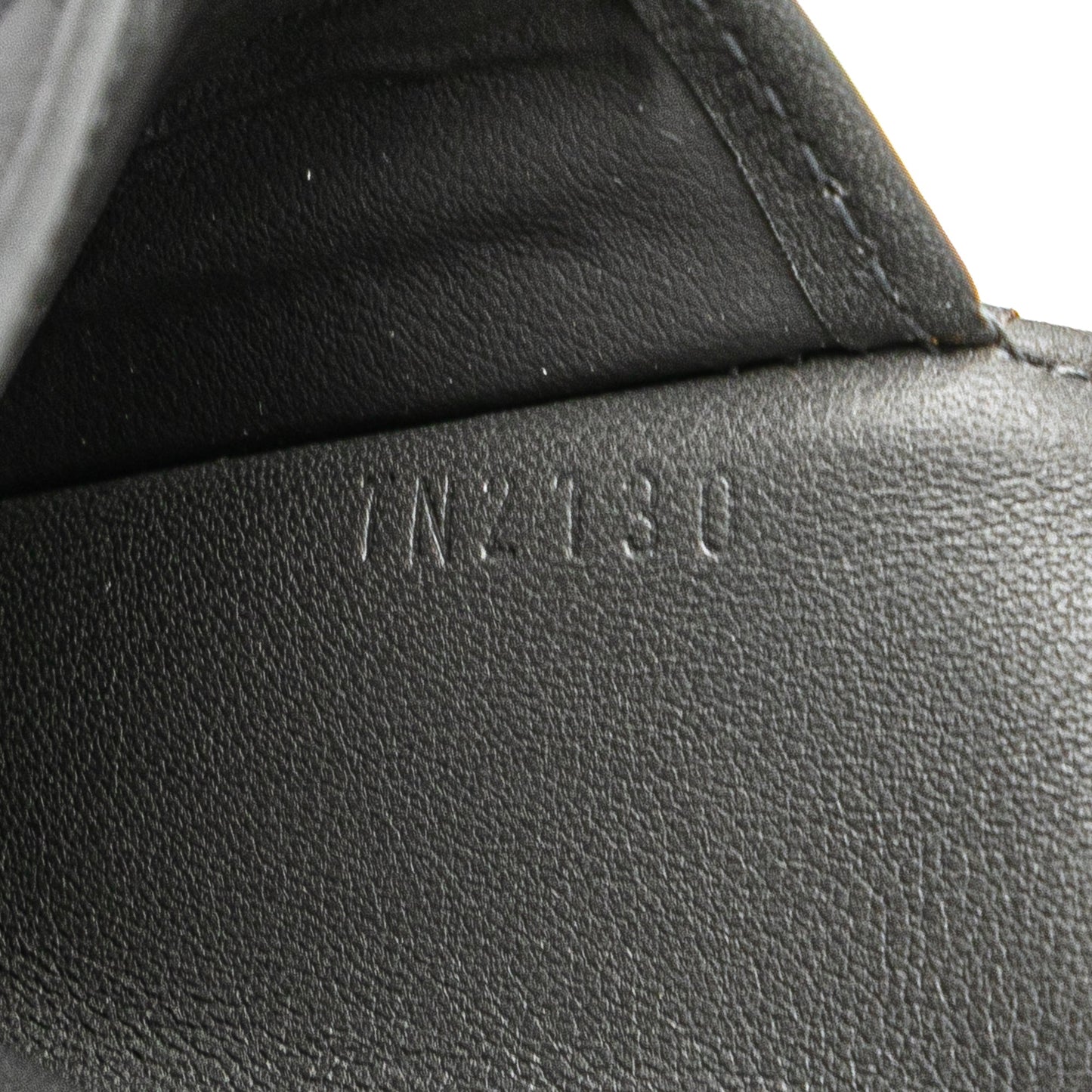 Louis Vuitton Mahina Amelia Wallet Gray
