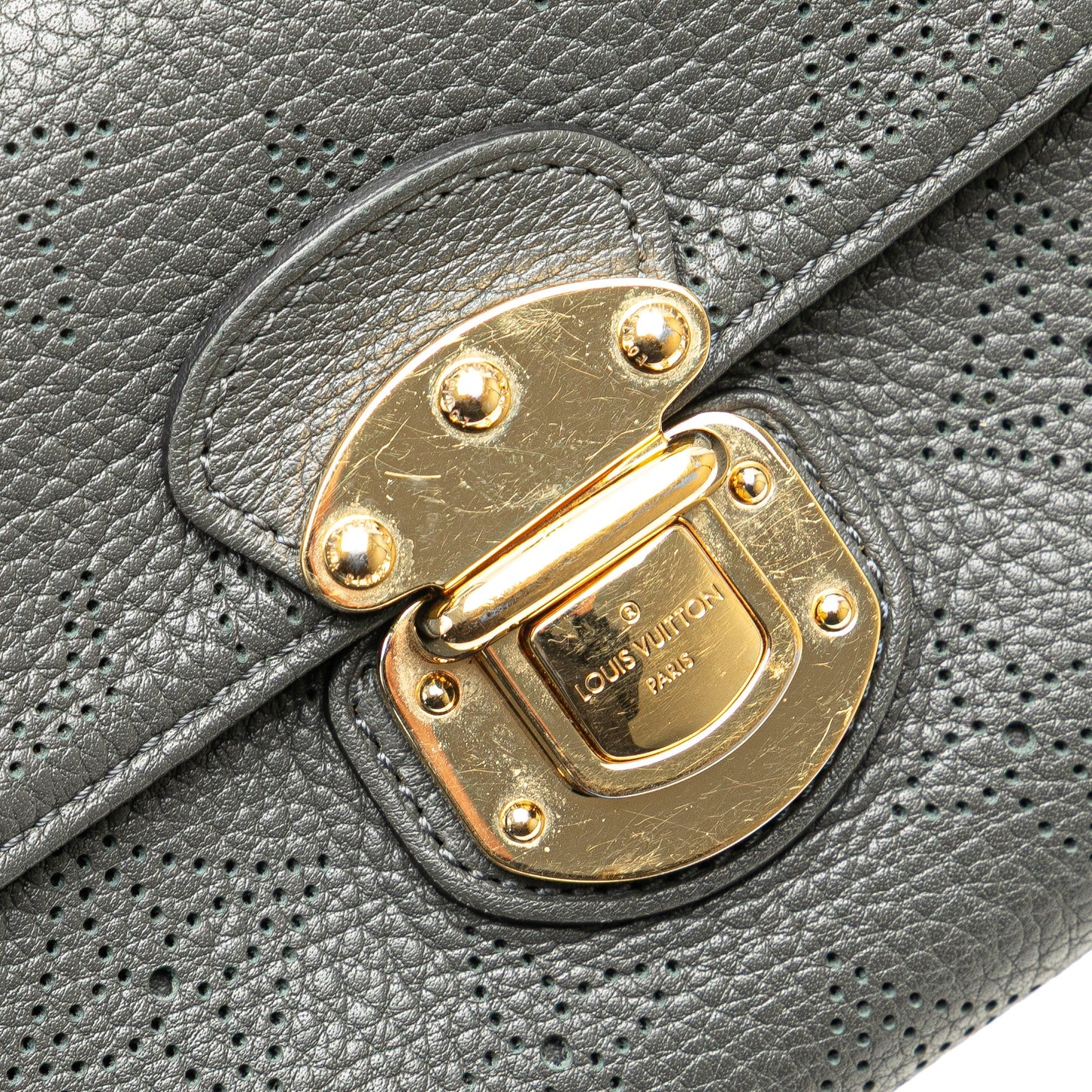Louis Vuitton Mahina Amelia Wallet Gray