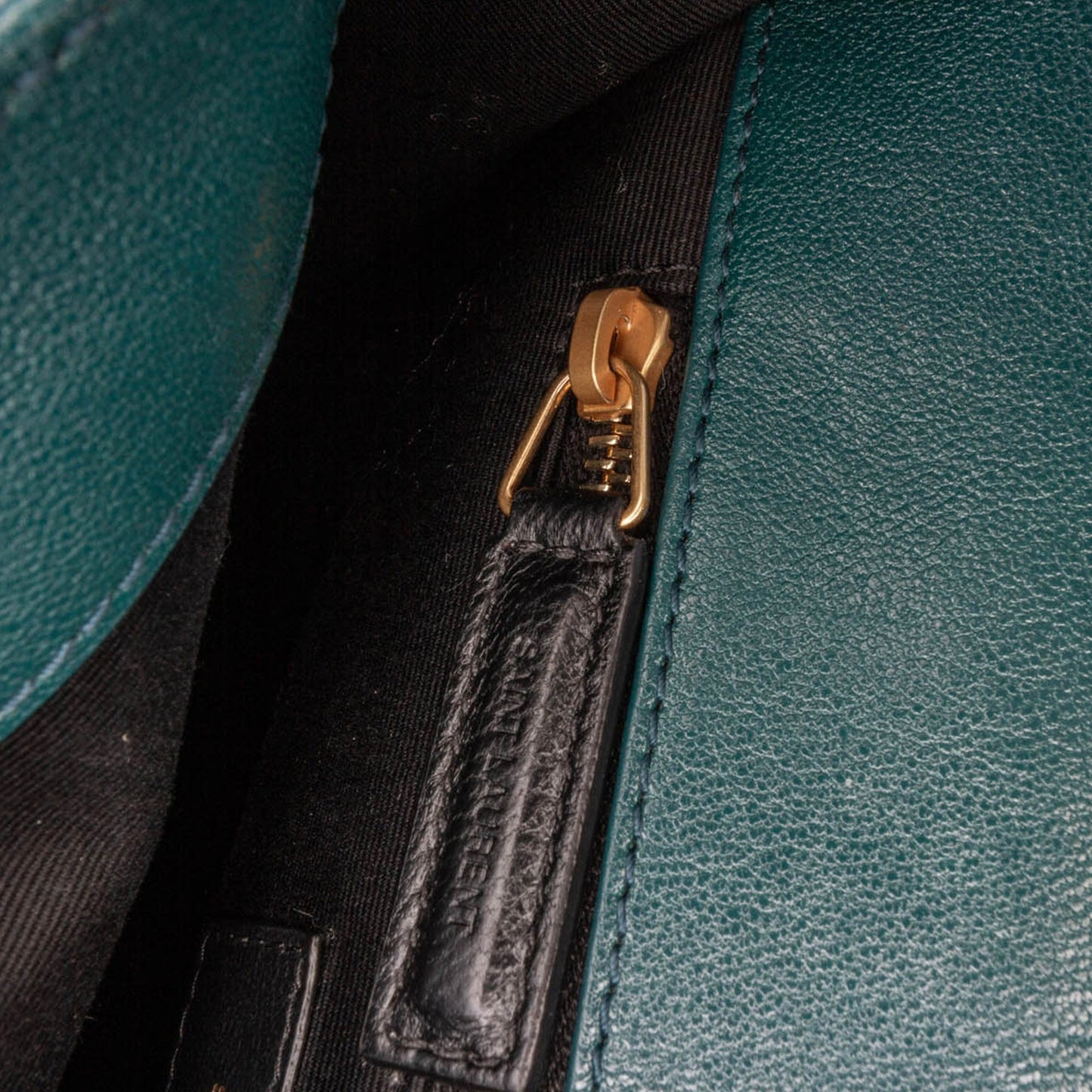 Saint Laurent Small Quilted Lambskin Becky Chain Shoulder Bag Green