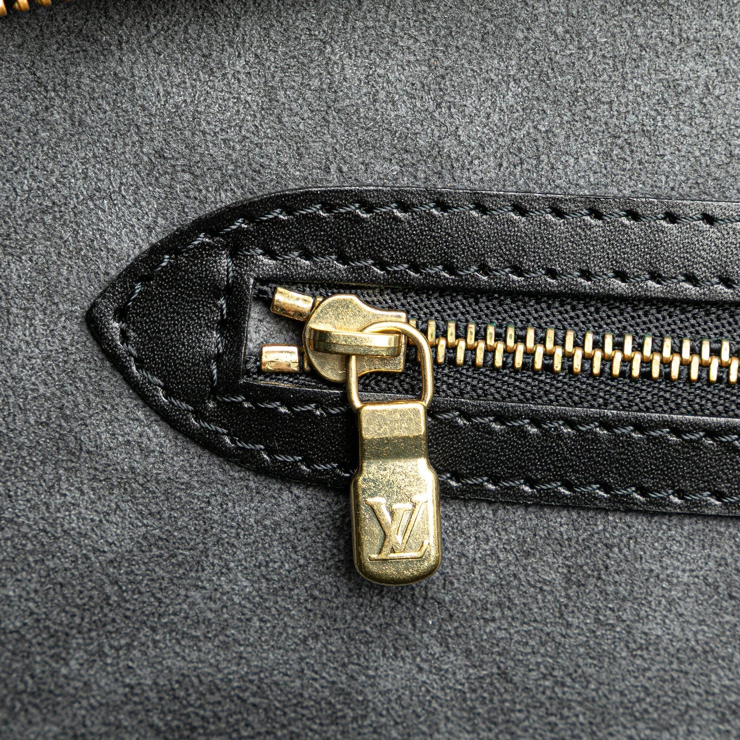 Louis Vuitton Epi Saint Jacques GM Long Strap Black