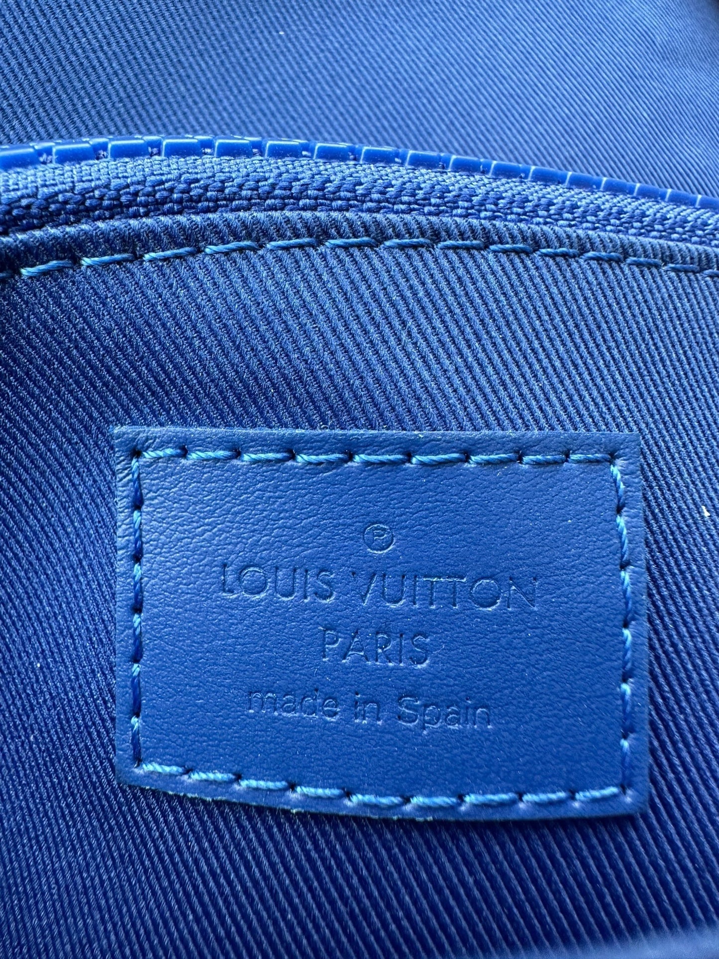 Louis Vuitton Blue Taurillon Monogram S-Lock Sling Bag