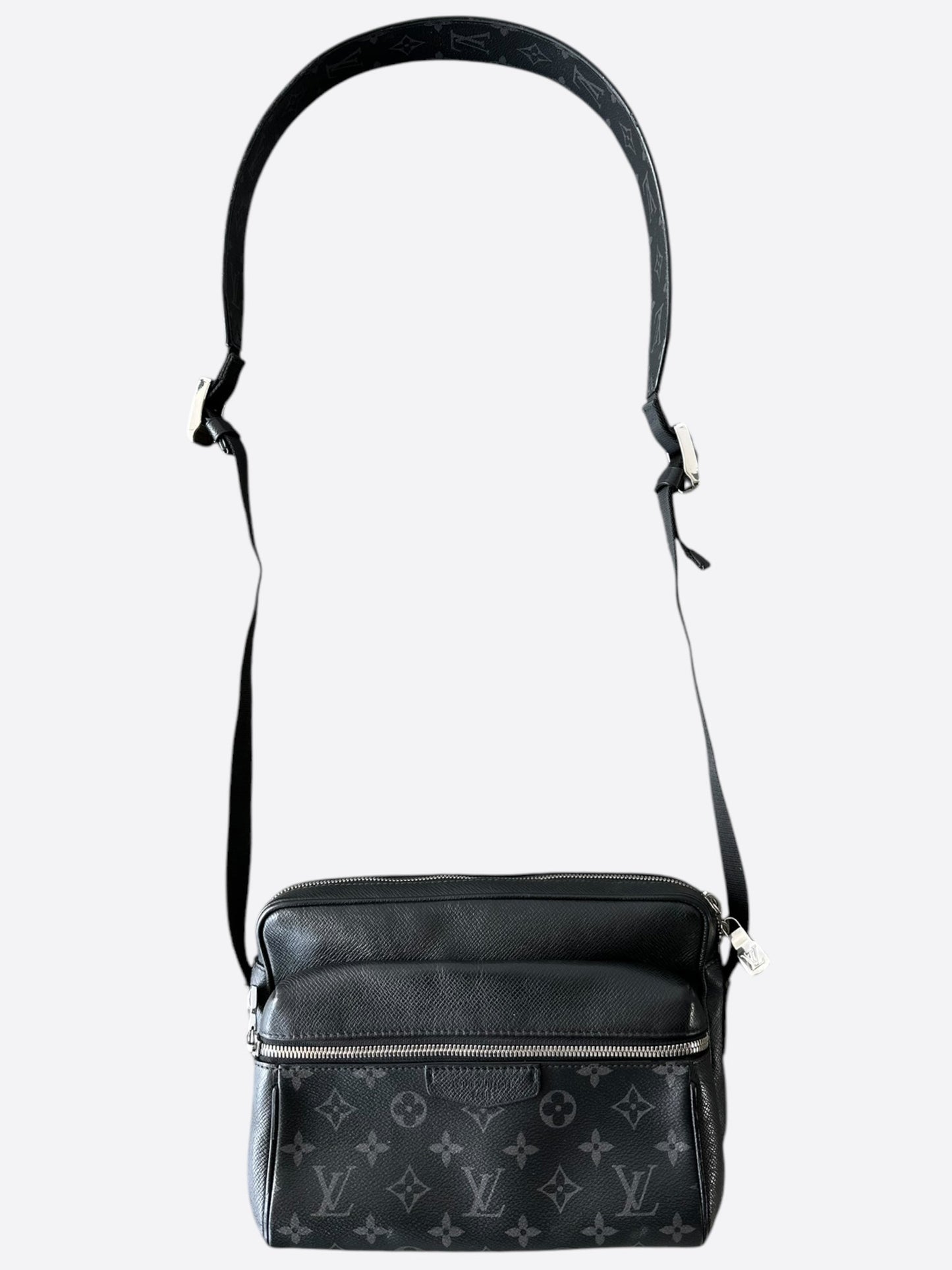 Louis Vuitton Monogram Eclipse Taigarama Outdoor messenger Bag