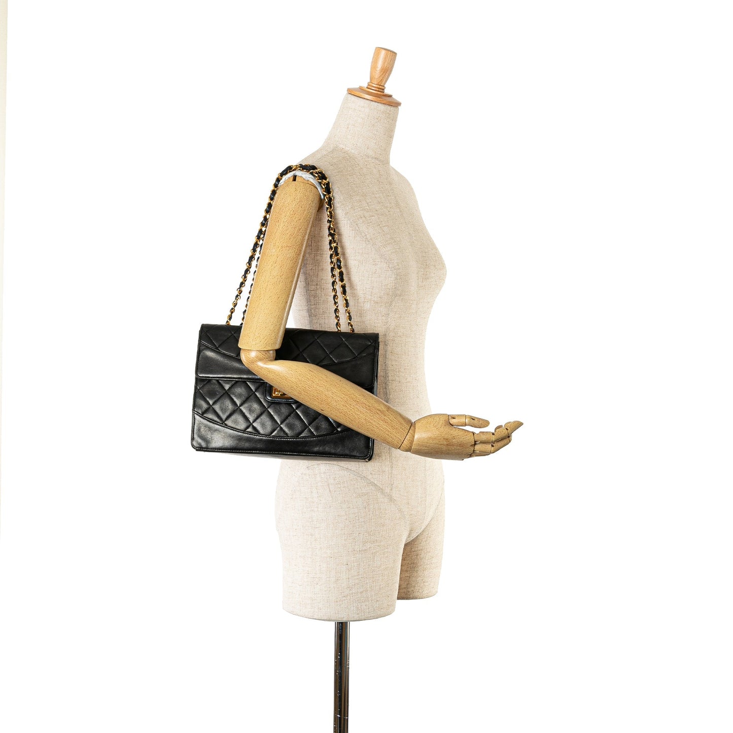 Chanel Medium Reissue 2.55 Quilted Lambskin Single Flap Black