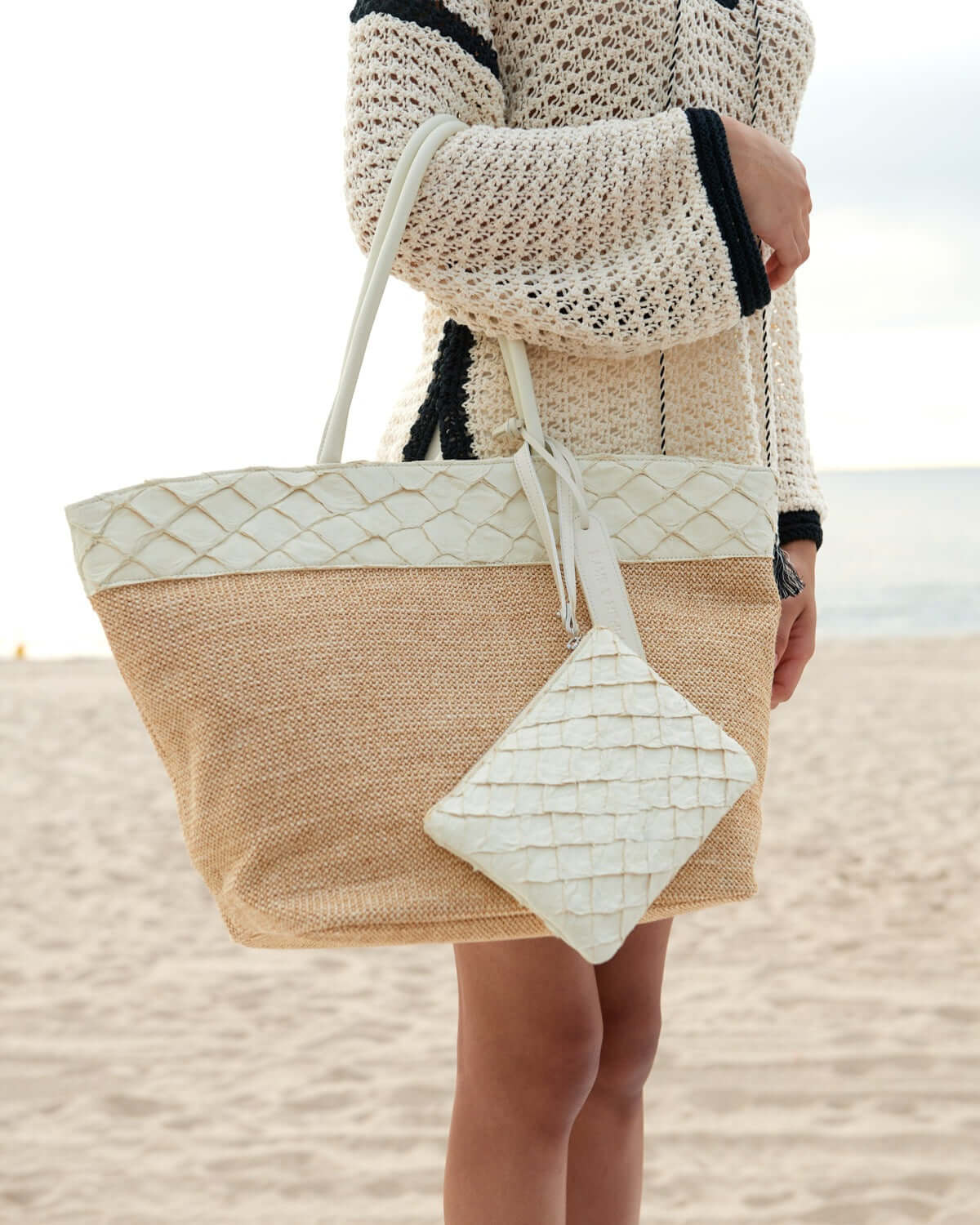 Rio Beach Bag - Clay White Pirarucu and Camel Raffia