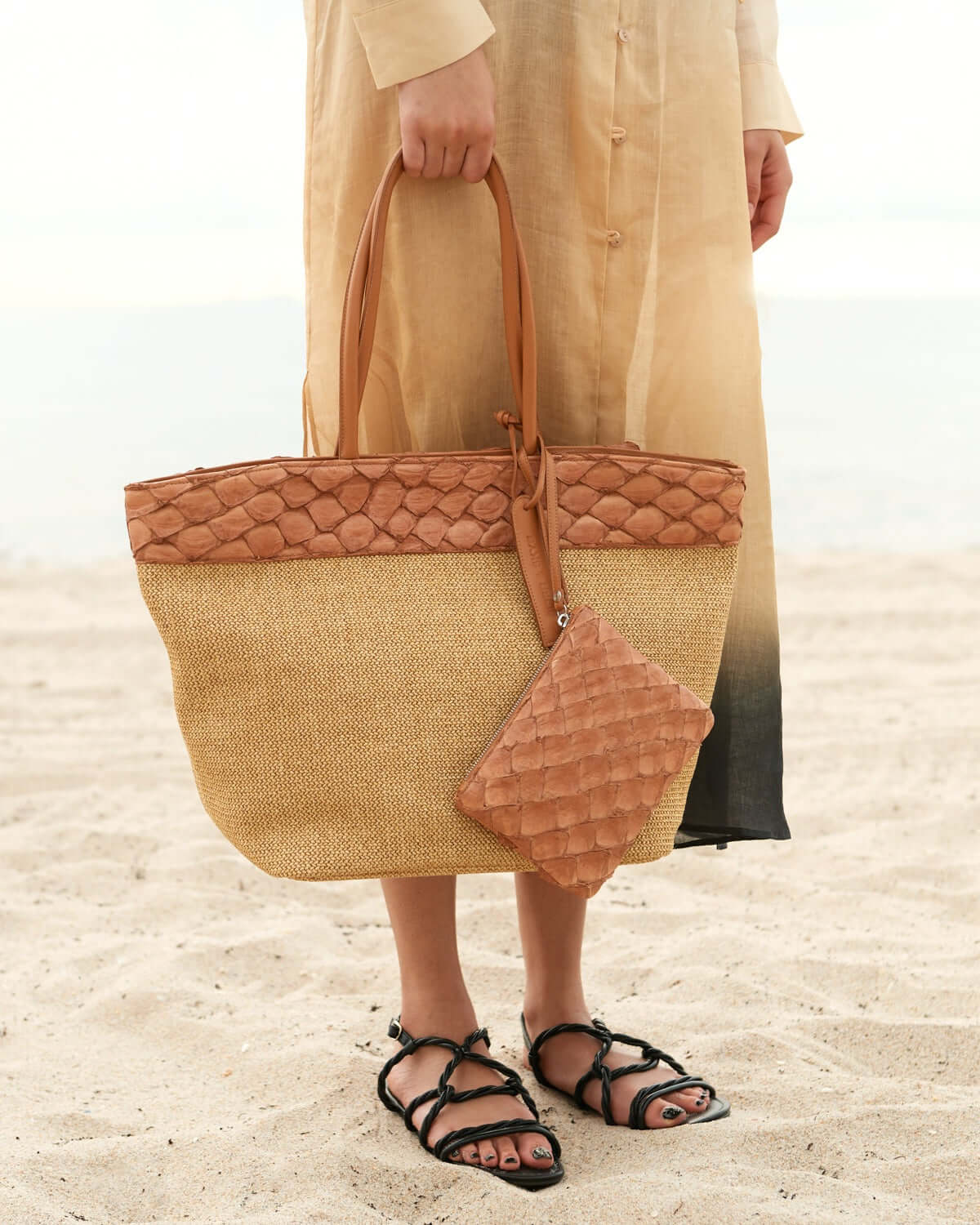 Rio Beach Bag - Cognac Pirarucu and Camel Raffia