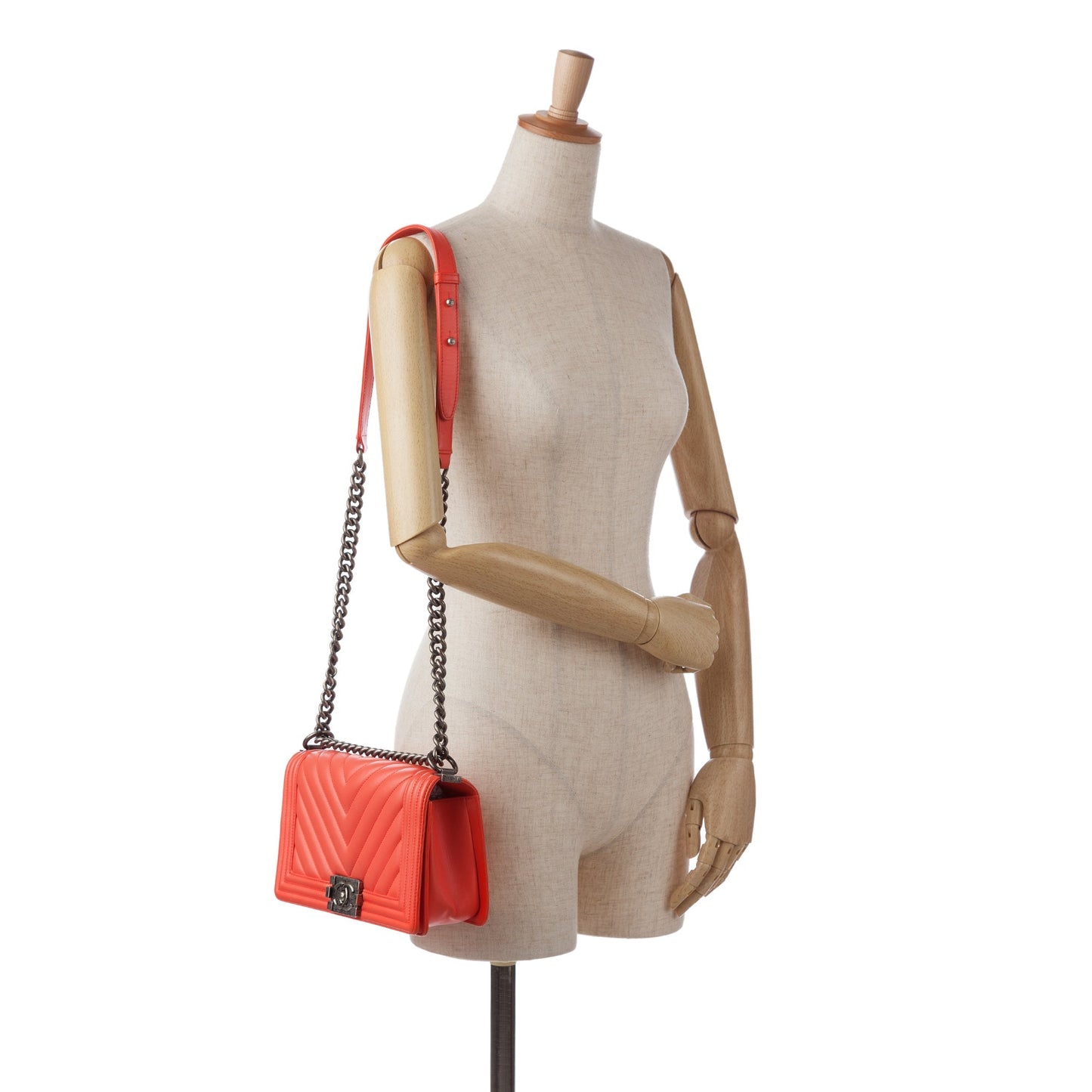 Chanel Old Medium Chevron Calfskin Boy Flap Red