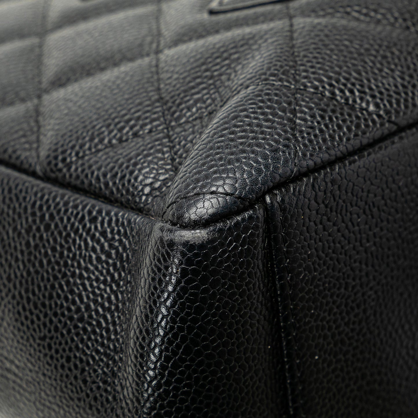 Chanel Caviar Petite Shopping Tote Black